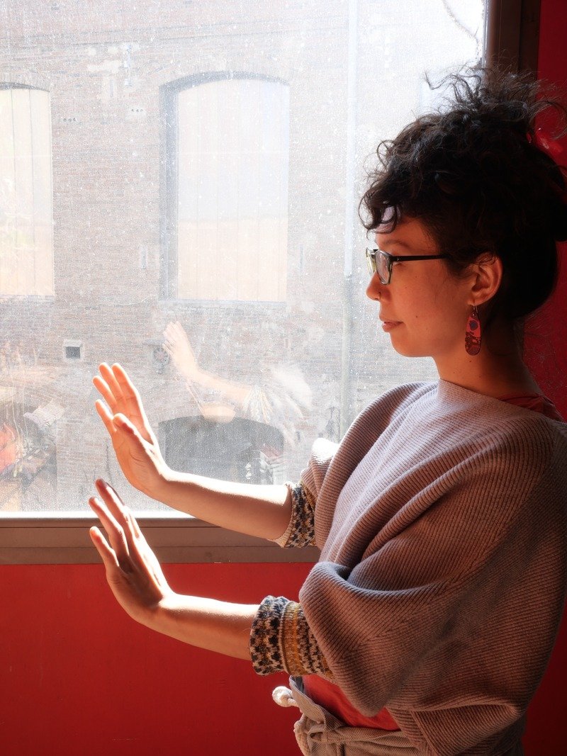 Desbloqueo energético y liberación emocional online.