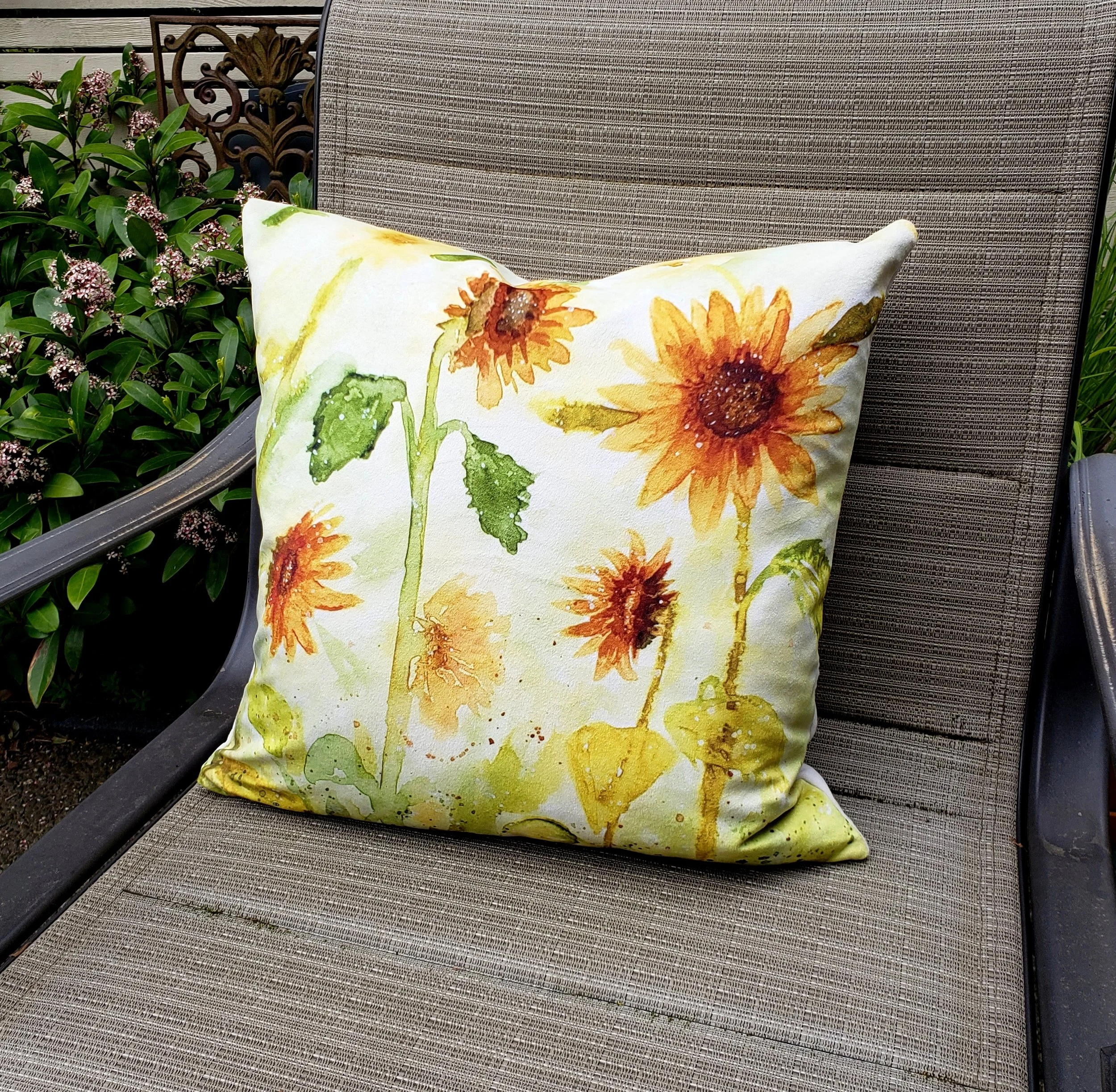 Sunflowers for Ukraine pillow cover - partial proceeds donated to the Canadian Red Cross (for Ukraine)