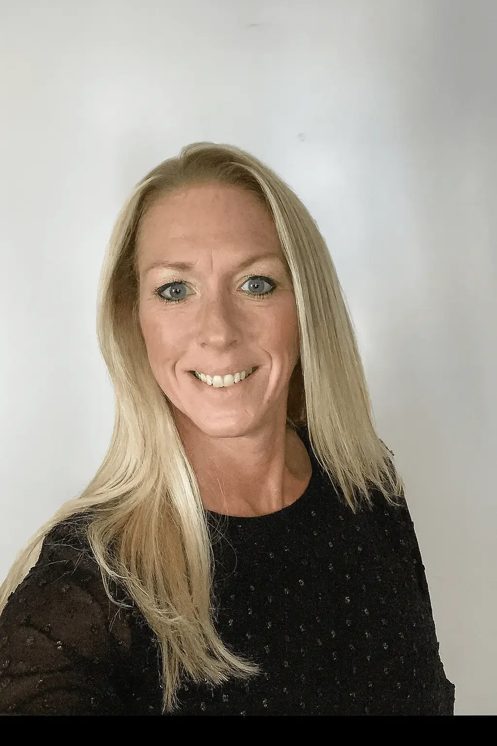 Natalie Ouellet Seasoned Financial Strategist