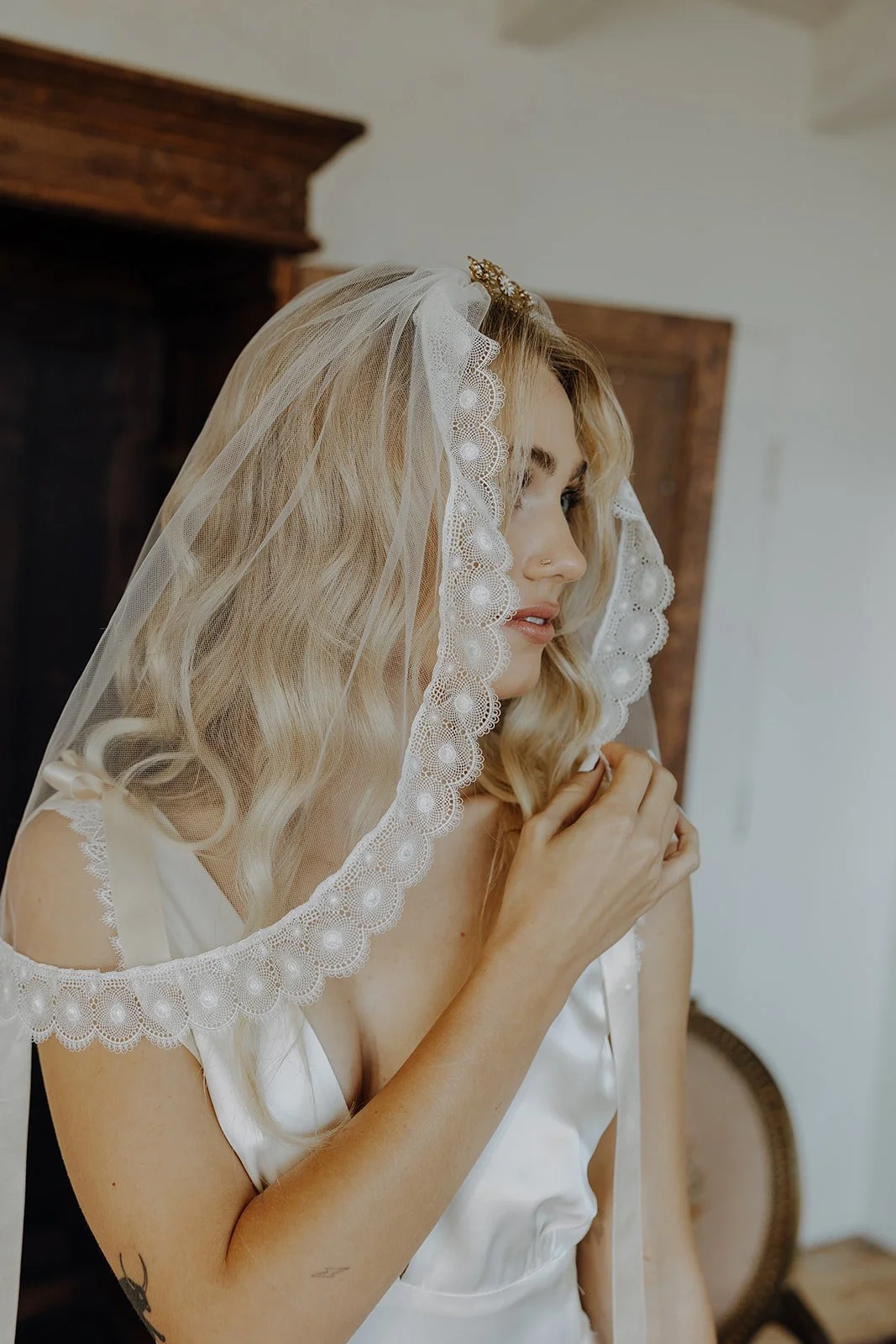 French tulle veil