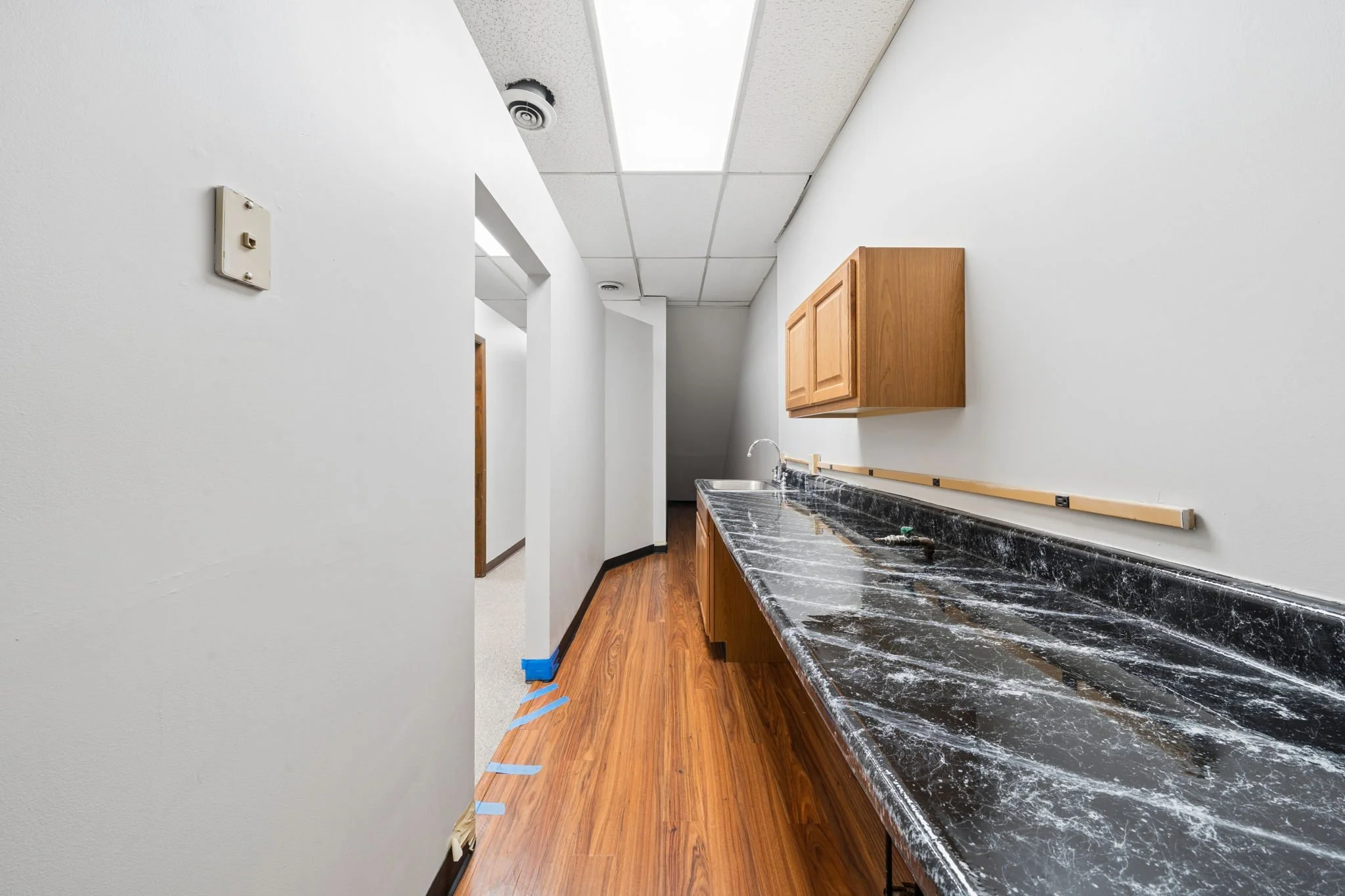 17-web-or-mls-4201-butler-st.jpg