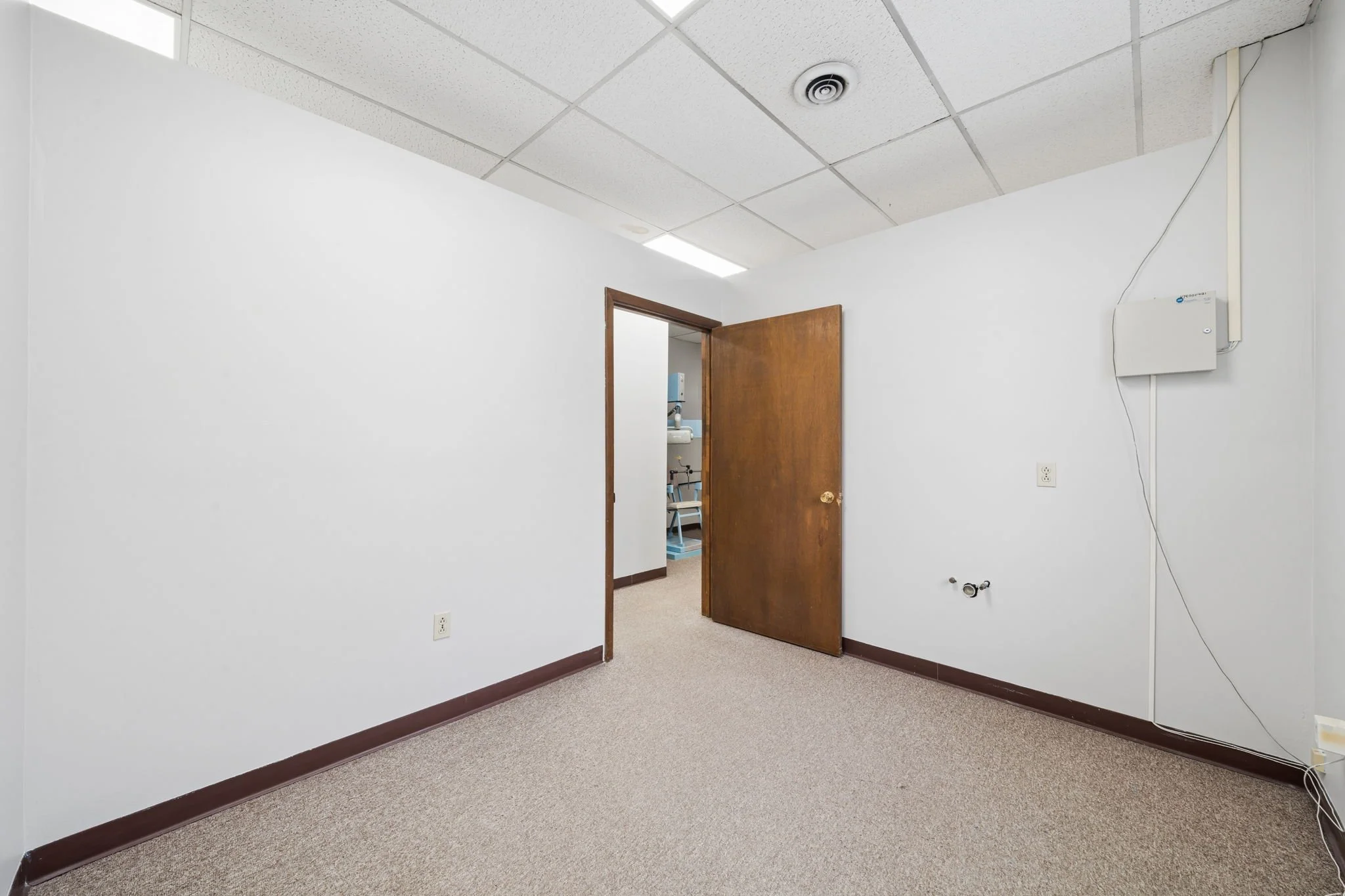 15-web-or-mls-4201-butler-st.jpg