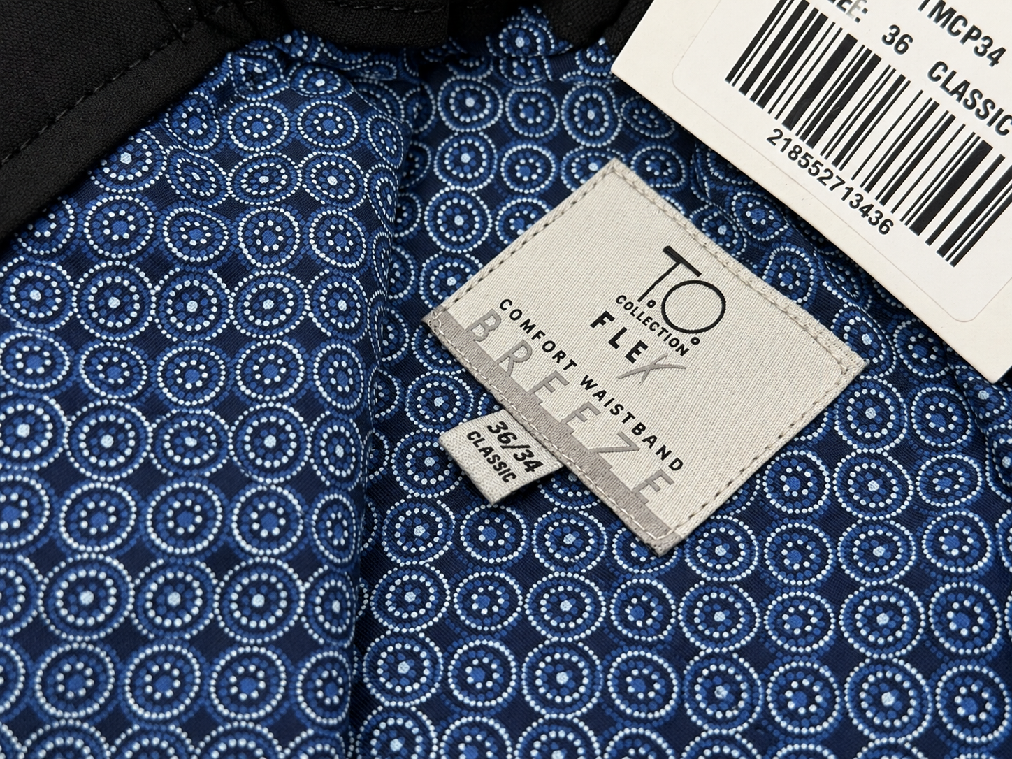 Woven Label View Close up.png