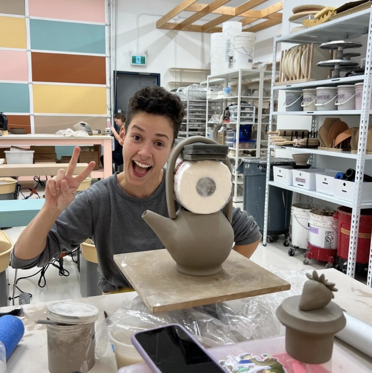 Pot Pot Studio instructor Darcie in the pottery studio in Toronto, ON.