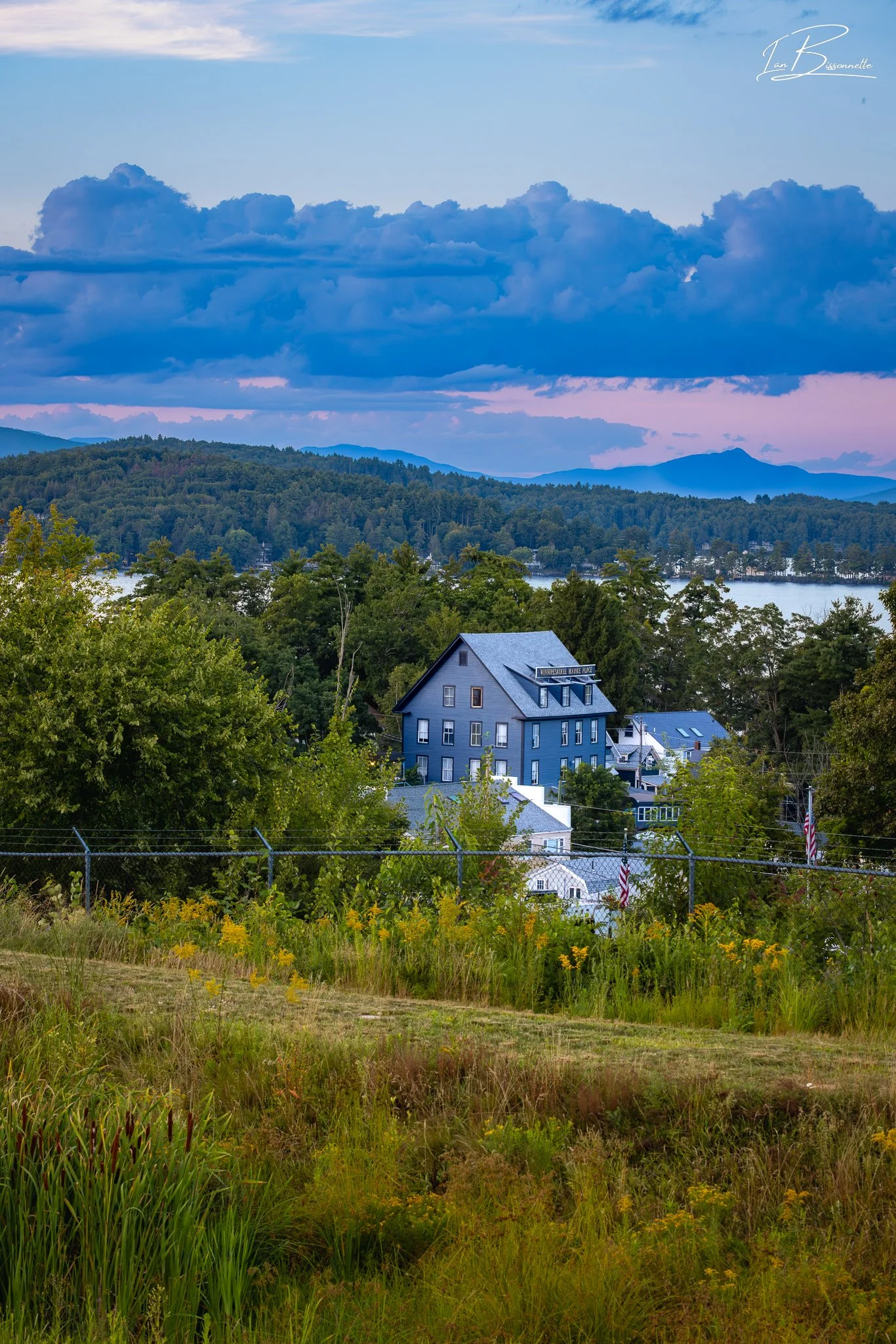 Off the Rails, Weirs Beach