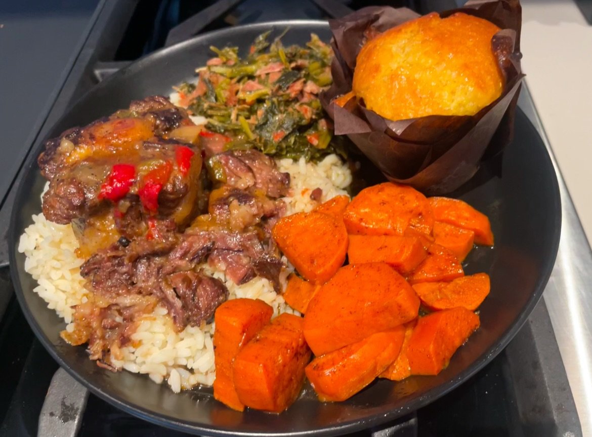 I don&rsquo;t always cook like this, but when I do&hellip;&hellip; TUH!!! Subscribe to the Taste of Chez Rae. Link in bio.