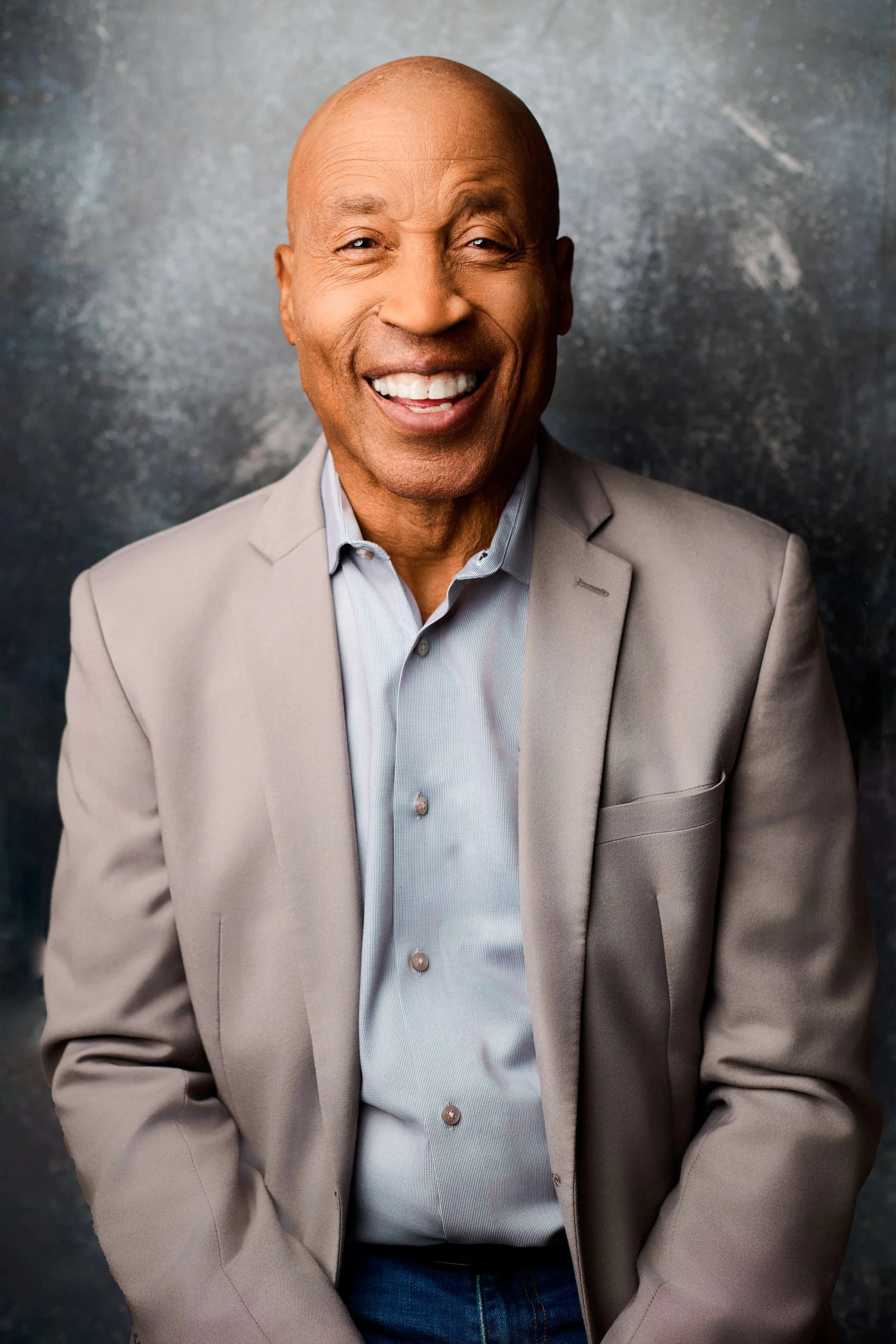 Peter Jones_2893.jpg