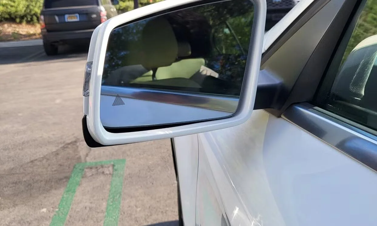 GLA250-2018-white-12.jpg