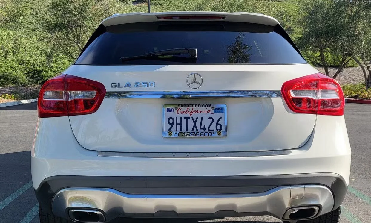 GLA250-2018-white-3.jpg