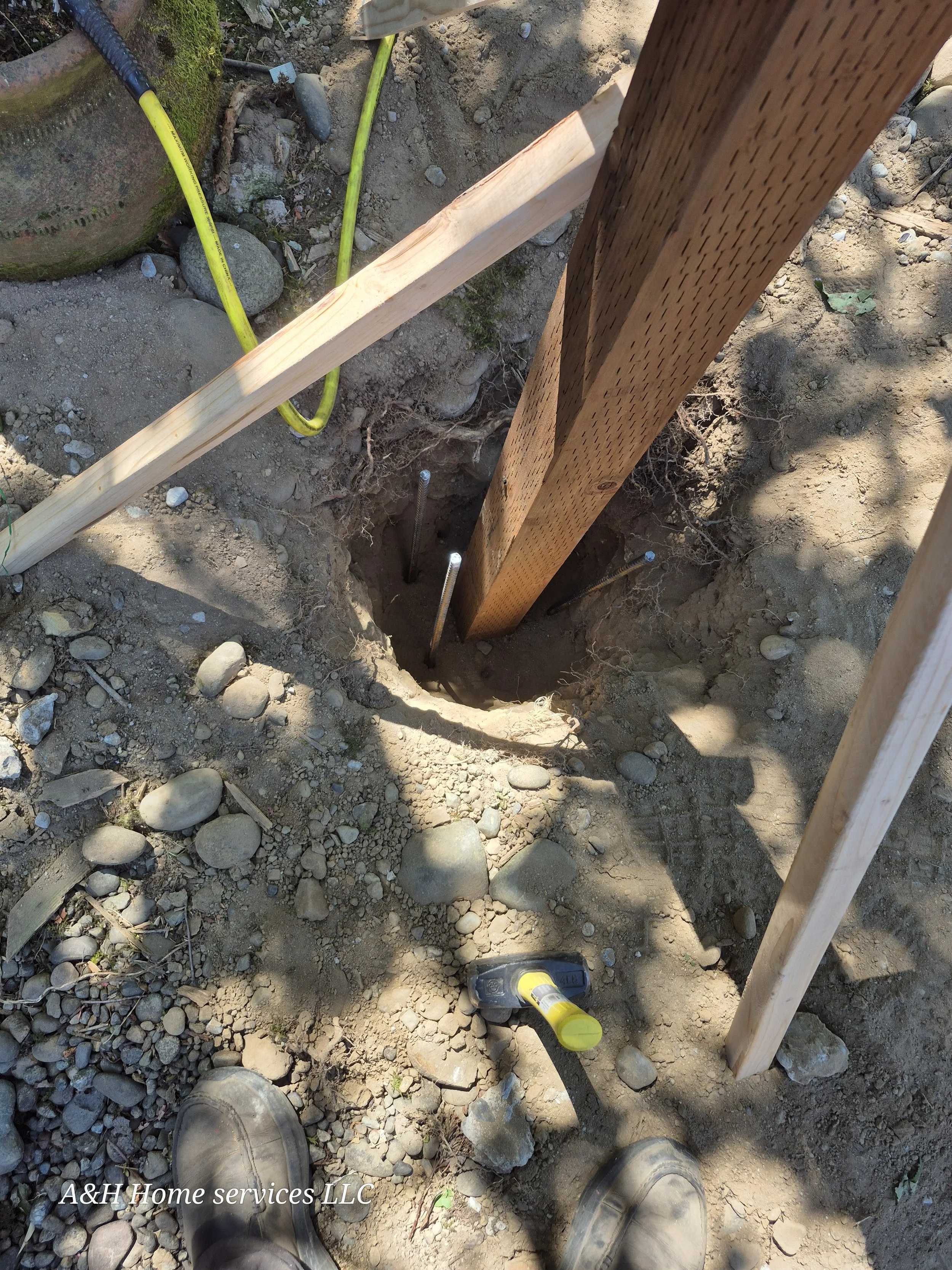 stronger fence by A&H home Services