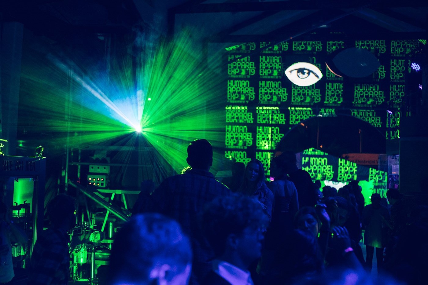 projection-mapping-fashion-dunedin.jpg