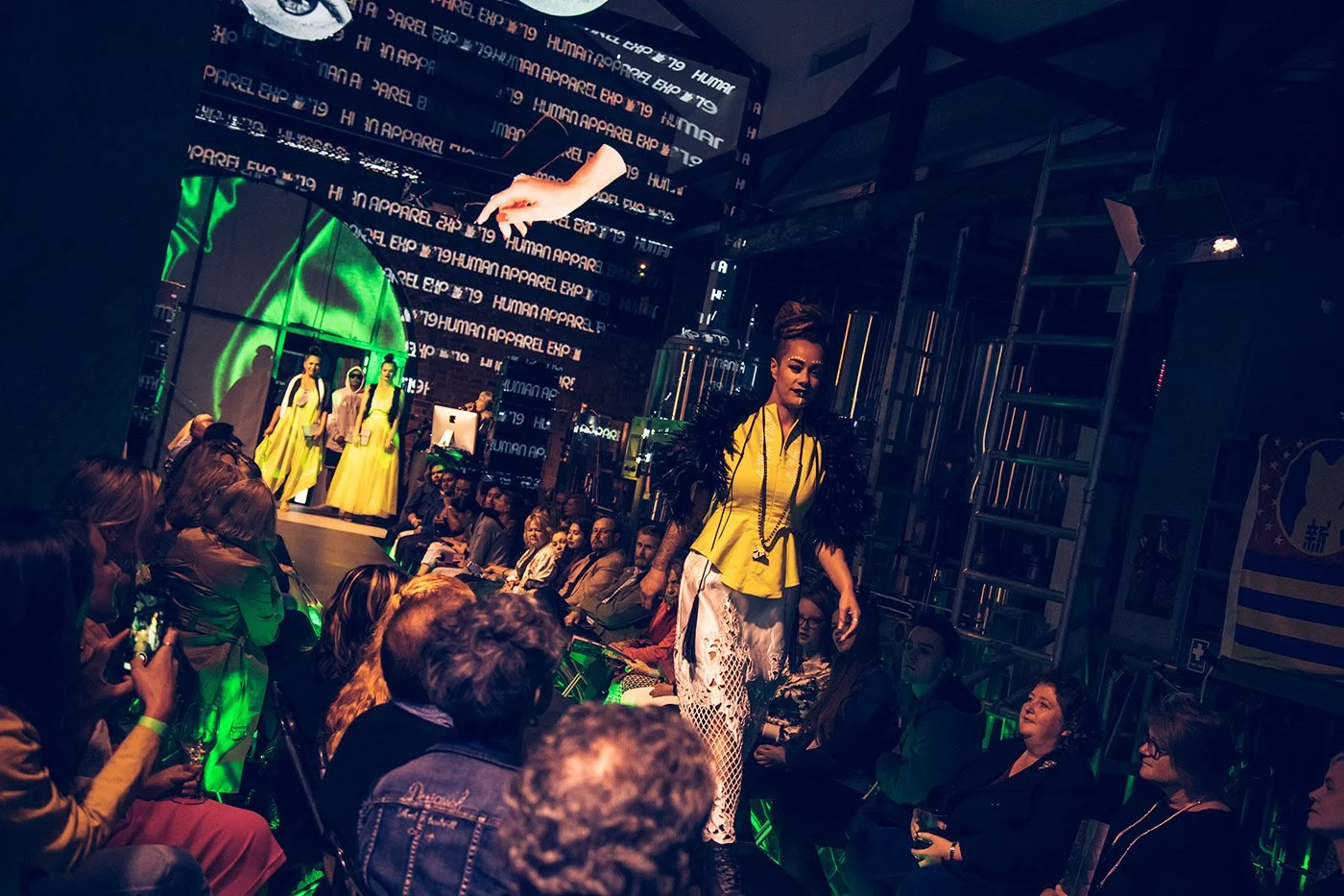 projection-mapping-fashion-dunedin1.jpg