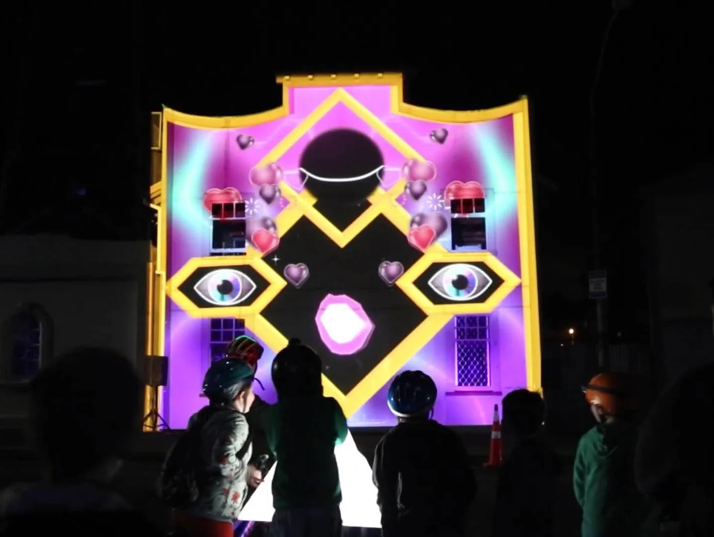 oracle-whanganui-projection-mapping-sklenars-2.jpg