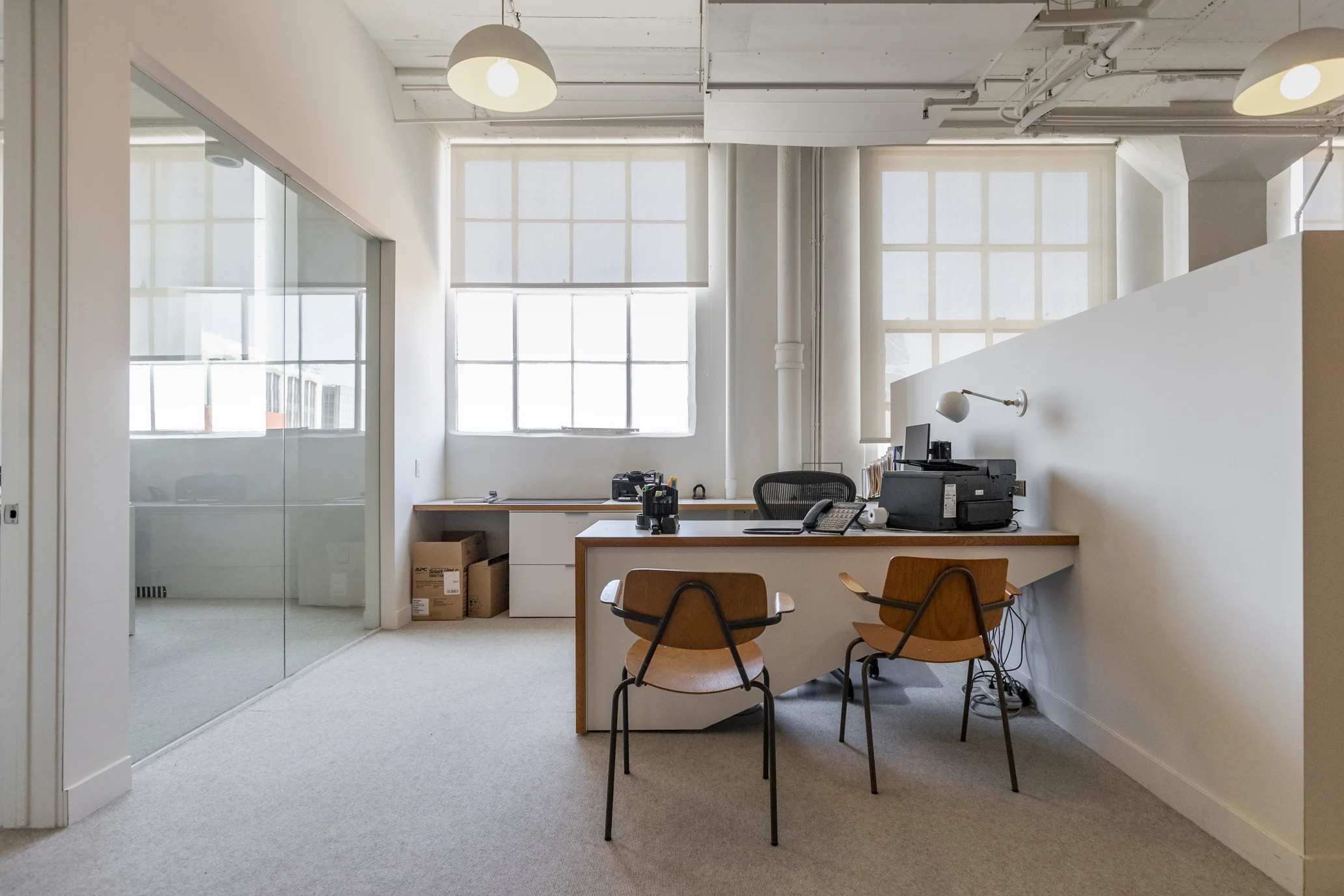 Office Building in Downtown for filming and Photoshoot  (Copy)