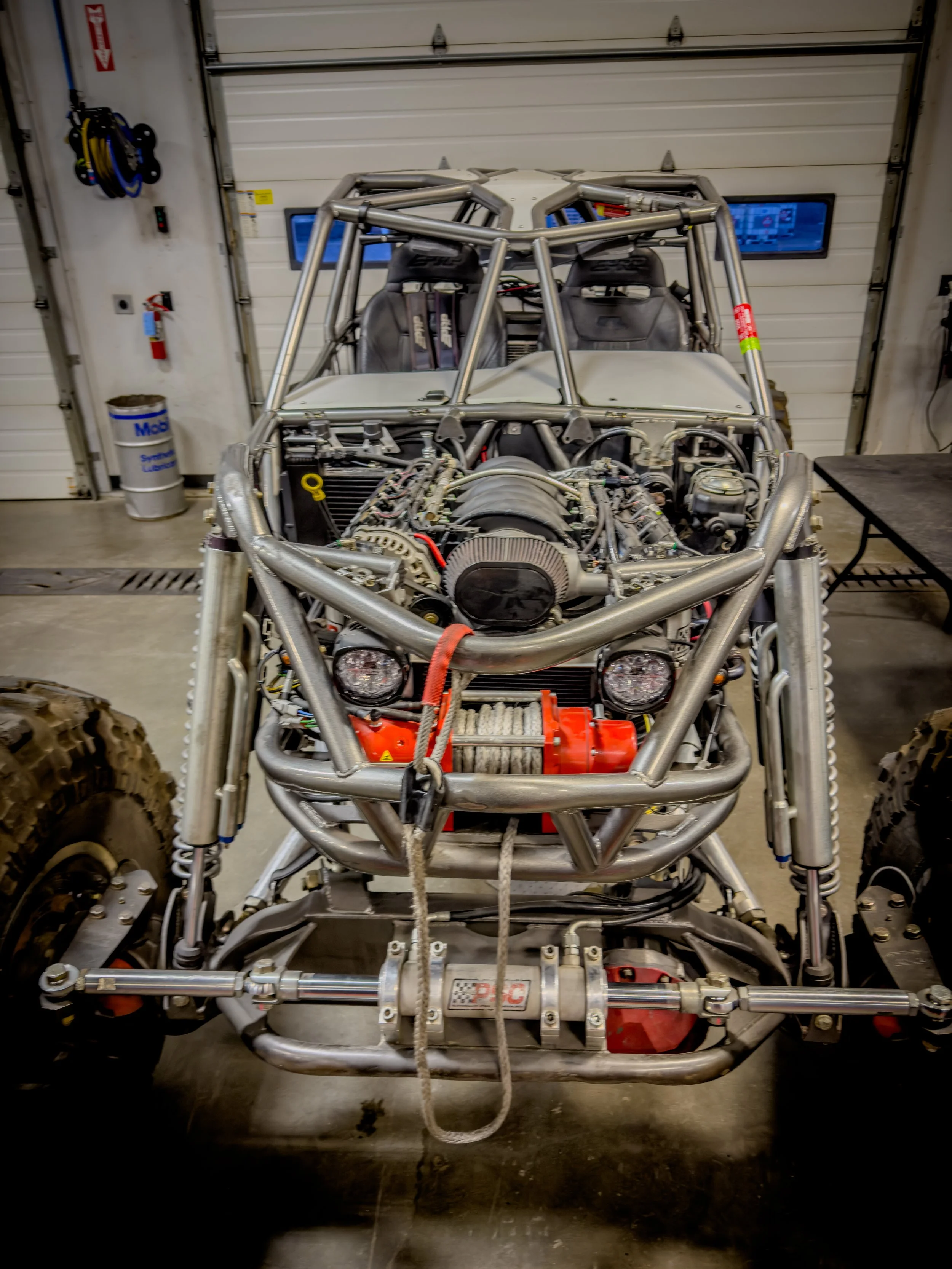 Custom off-road buggy chassis with front and rear steering