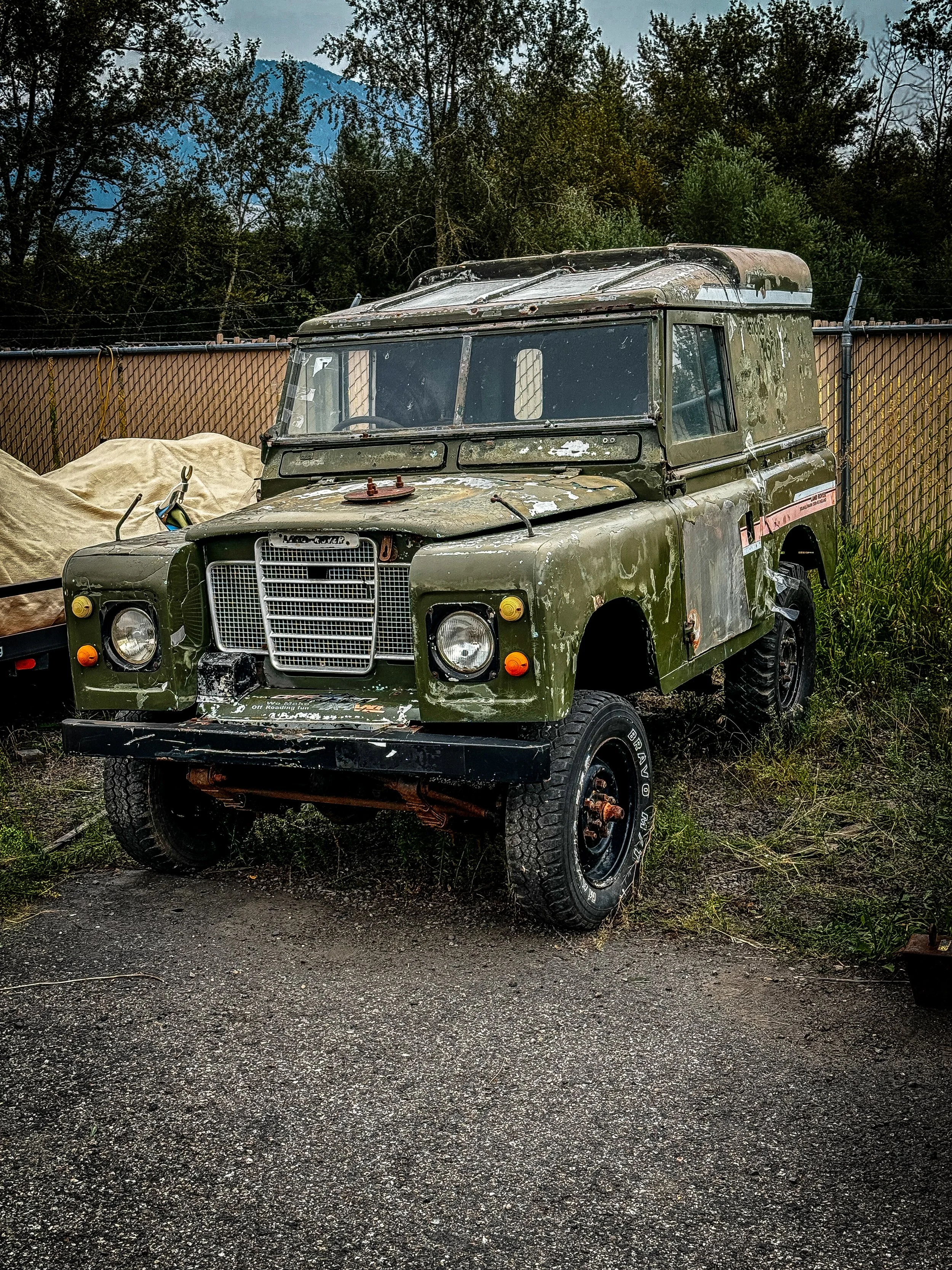 Green Land Rover Series truck