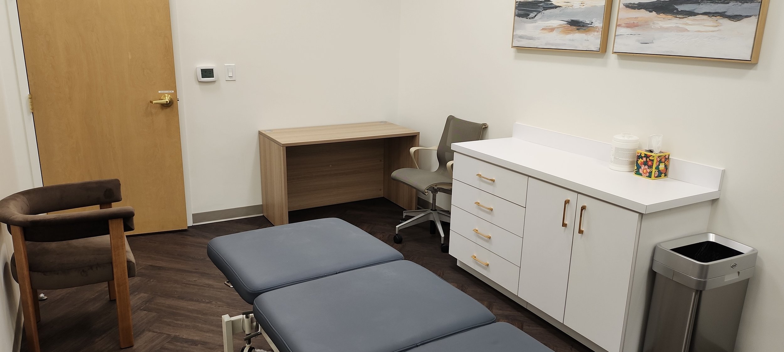 OMM/OMT clinic in Atlanta, Vega Hands On Osteopathic Care LLC treatment room