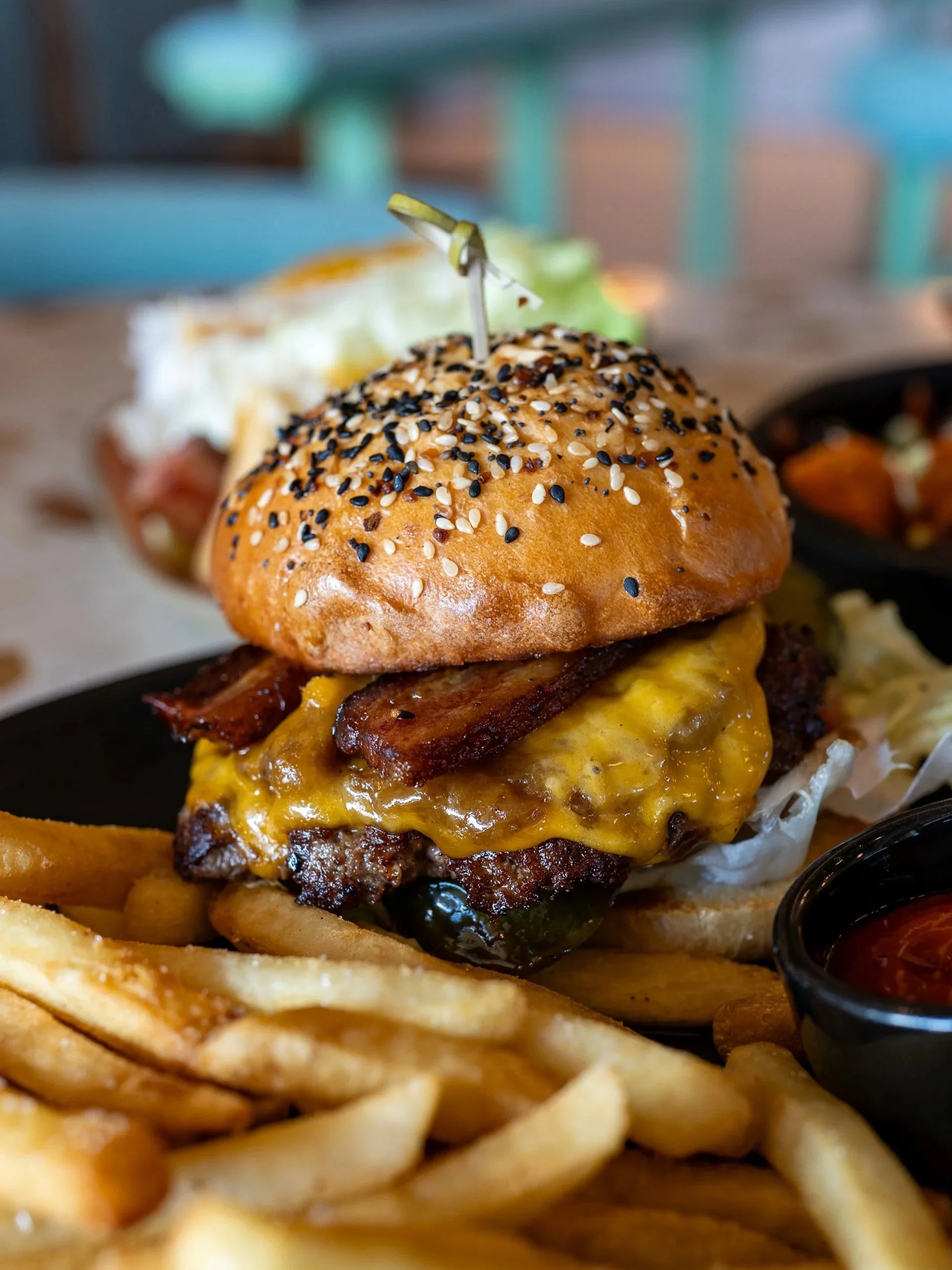 Test Kitchen: Bacon Cheeseburger on Sesame Bun