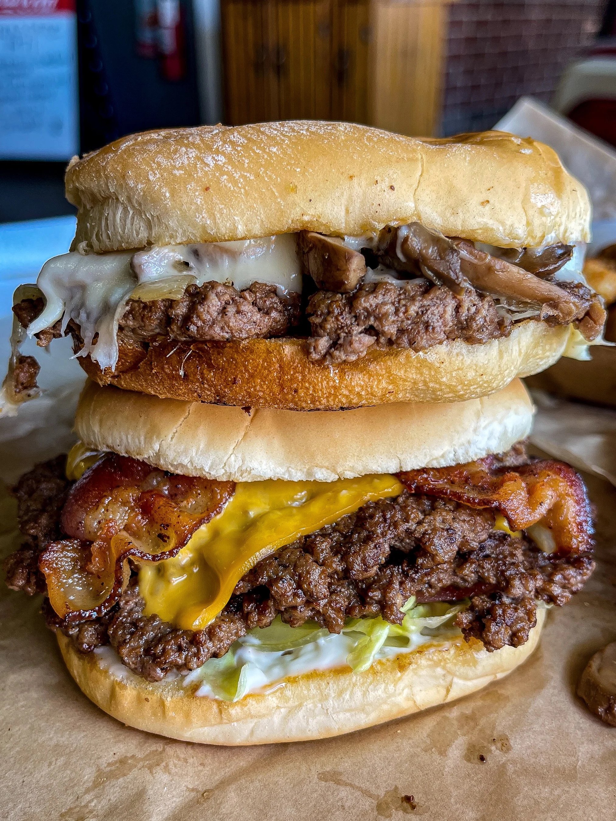 Patricks Burgers: Mushroom Swiss Burger