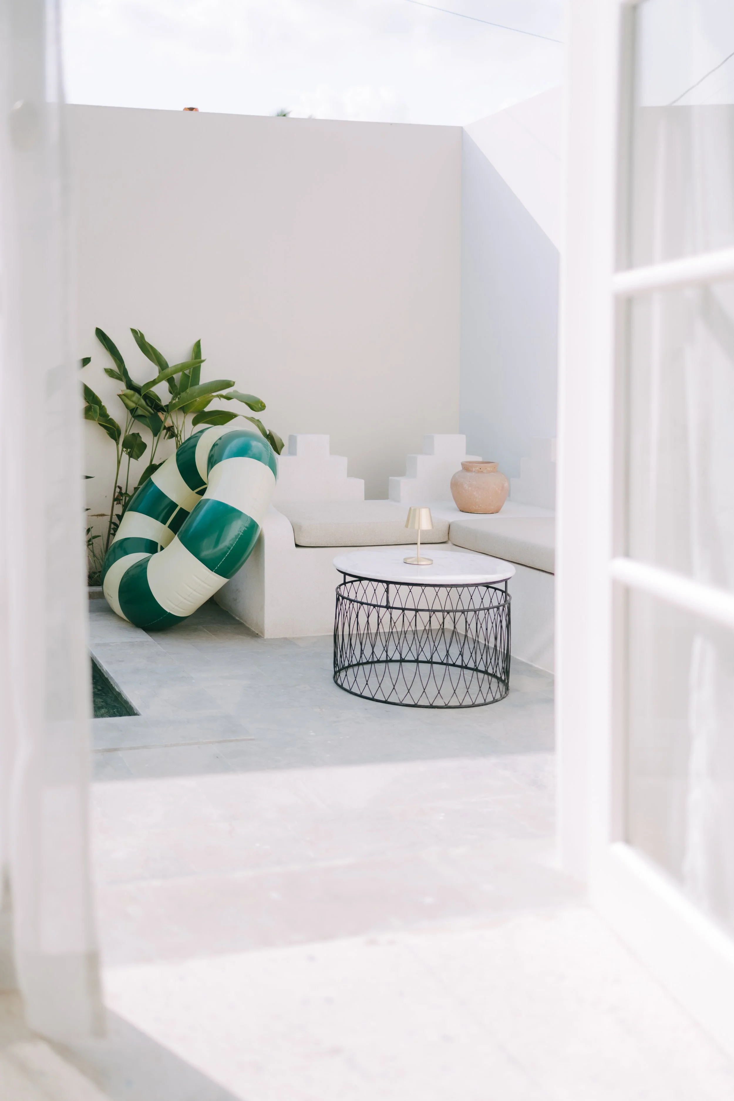 piscina Vila Borgoña.jpg