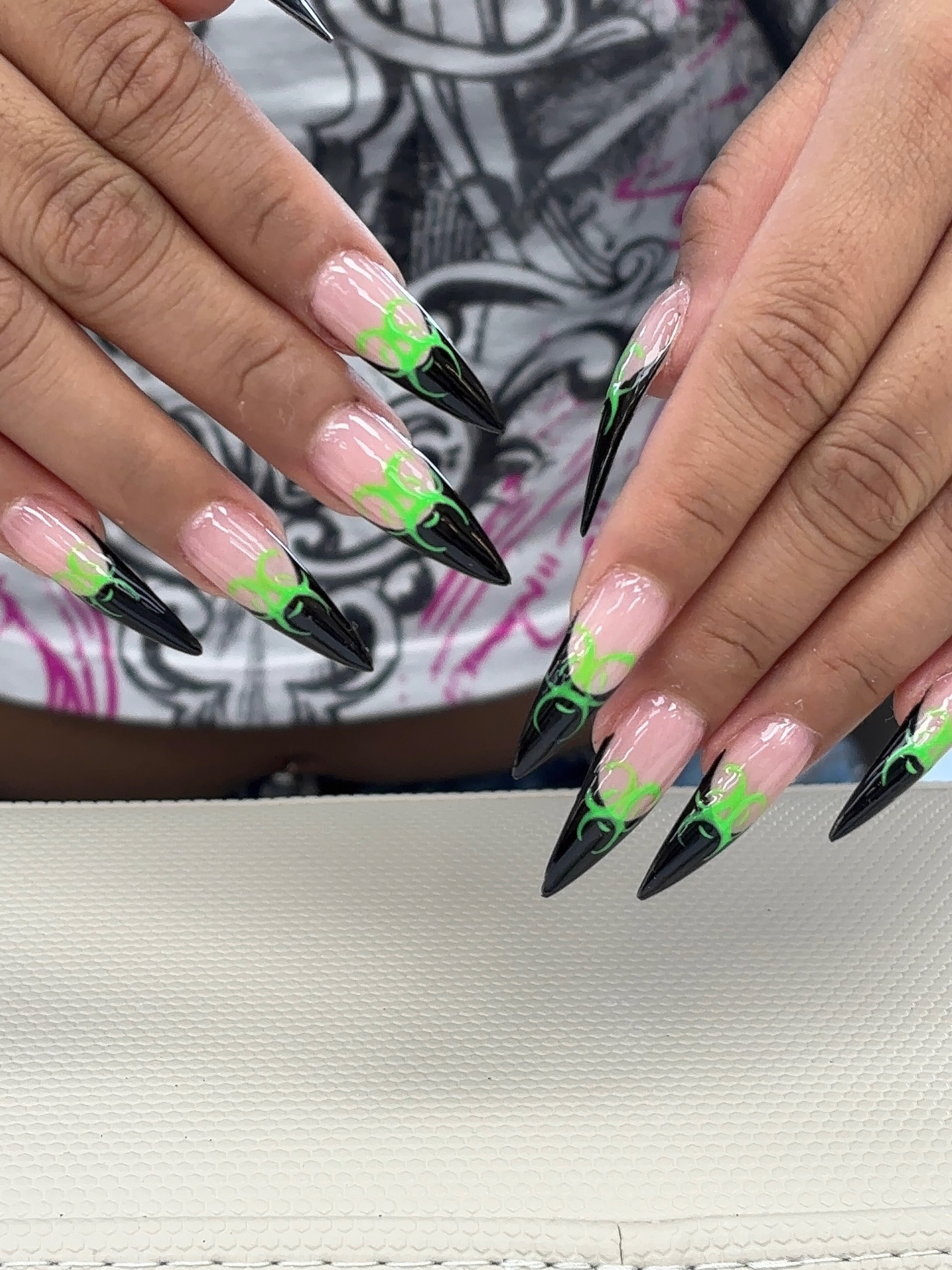 its EDC season 🧪🧪 
We are now open on Tuesdays!! Call to make your appointment at (909) 797-2998

#yucaipanails #yucaipanailsalon #yucaipanailtech #ienails #nailssalonnearme