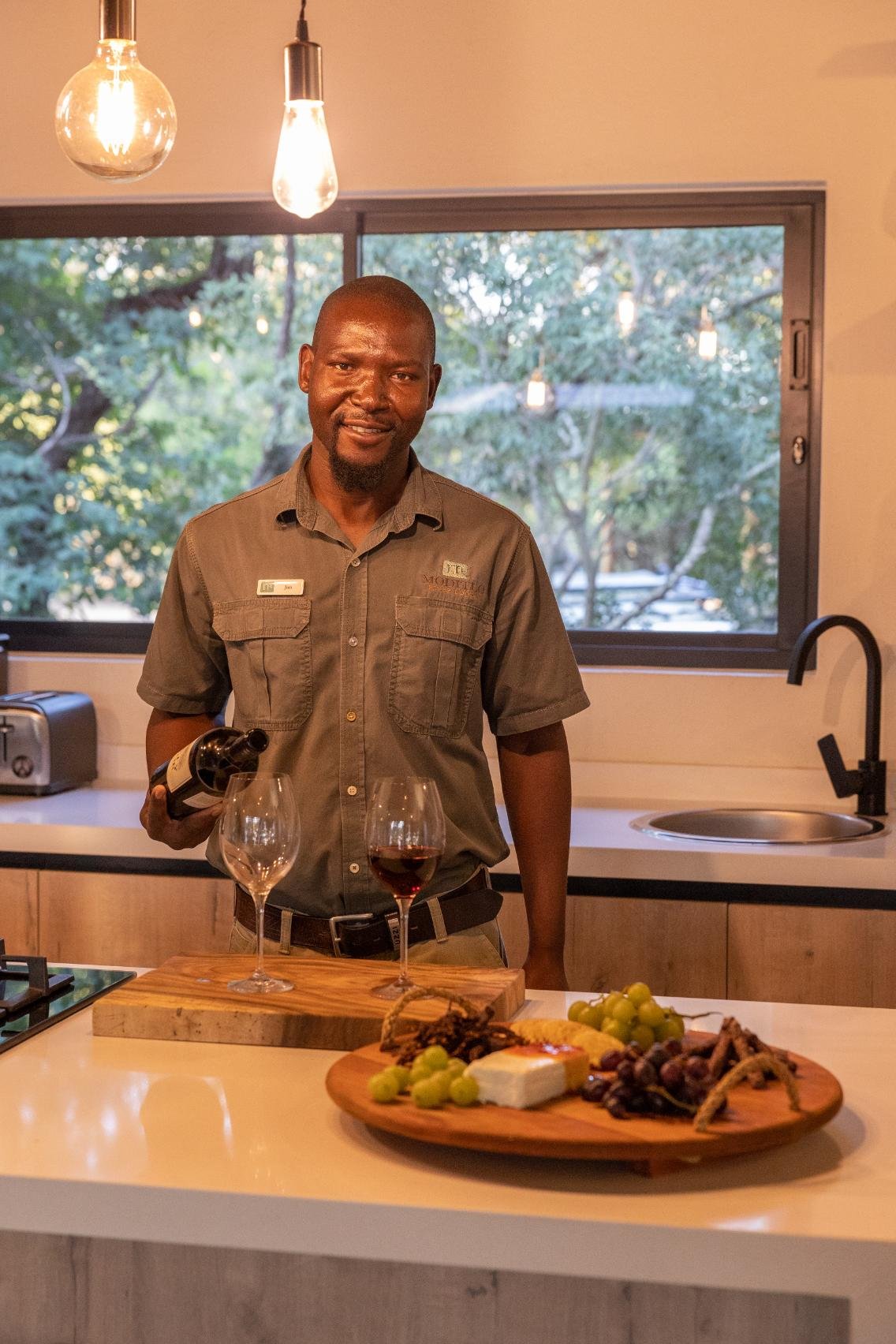 Ukanyi Luxury Villa - highres-15.jpg