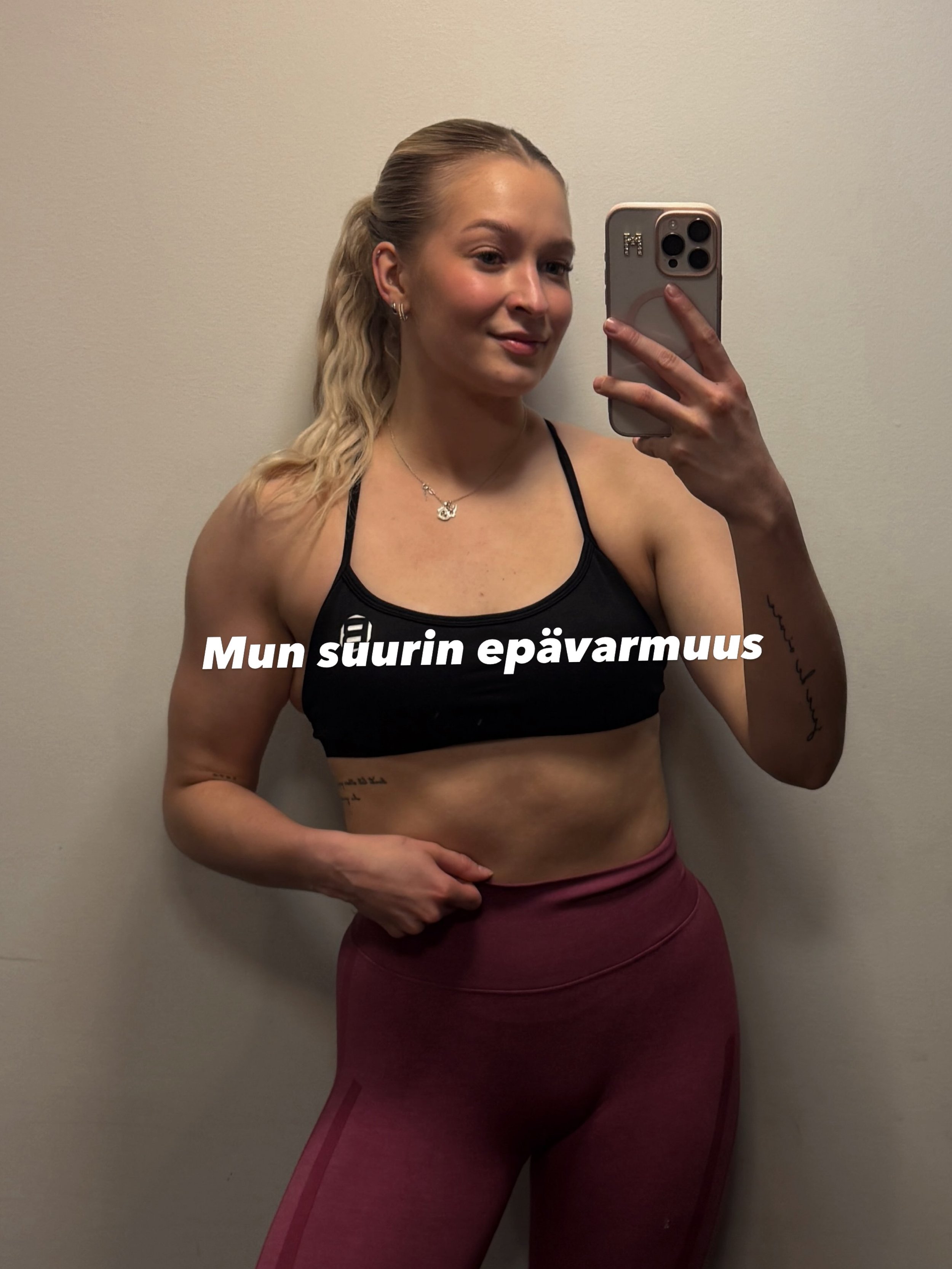 Oon pitk&auml;&auml;n miettinyt, mit&auml; haluaisin sanoa ja miten.
Viime p&auml;ivien syd&auml;nt&auml; s&auml;rkev&auml;t uutiset on py&ouml;rinyt mieless&auml; paljon. Miss&auml; vaiheessa t&auml;&auml; on mennyt t&auml;h&auml;n?

Miten ulkon&aum