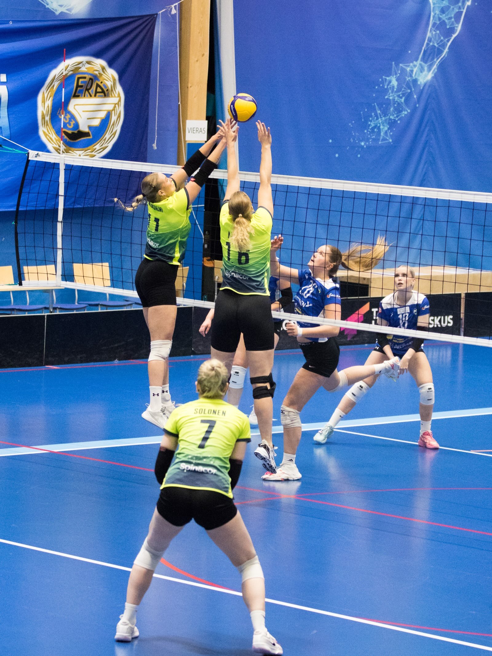 Tupla viikonloppu taputeltu 💛💙

Kausi 26/27 starttasi tasan viikko sitten ja t&auml;n&auml;&auml;n pelattiin jo kolmas peli 🤪 Pikkuhiljaa alkaa palaset napsahdella paikoilleen ja t&auml;n&auml;&auml;n siit&auml; palkintona 3-0 voitto🙂&zwj;↕️

Ja 