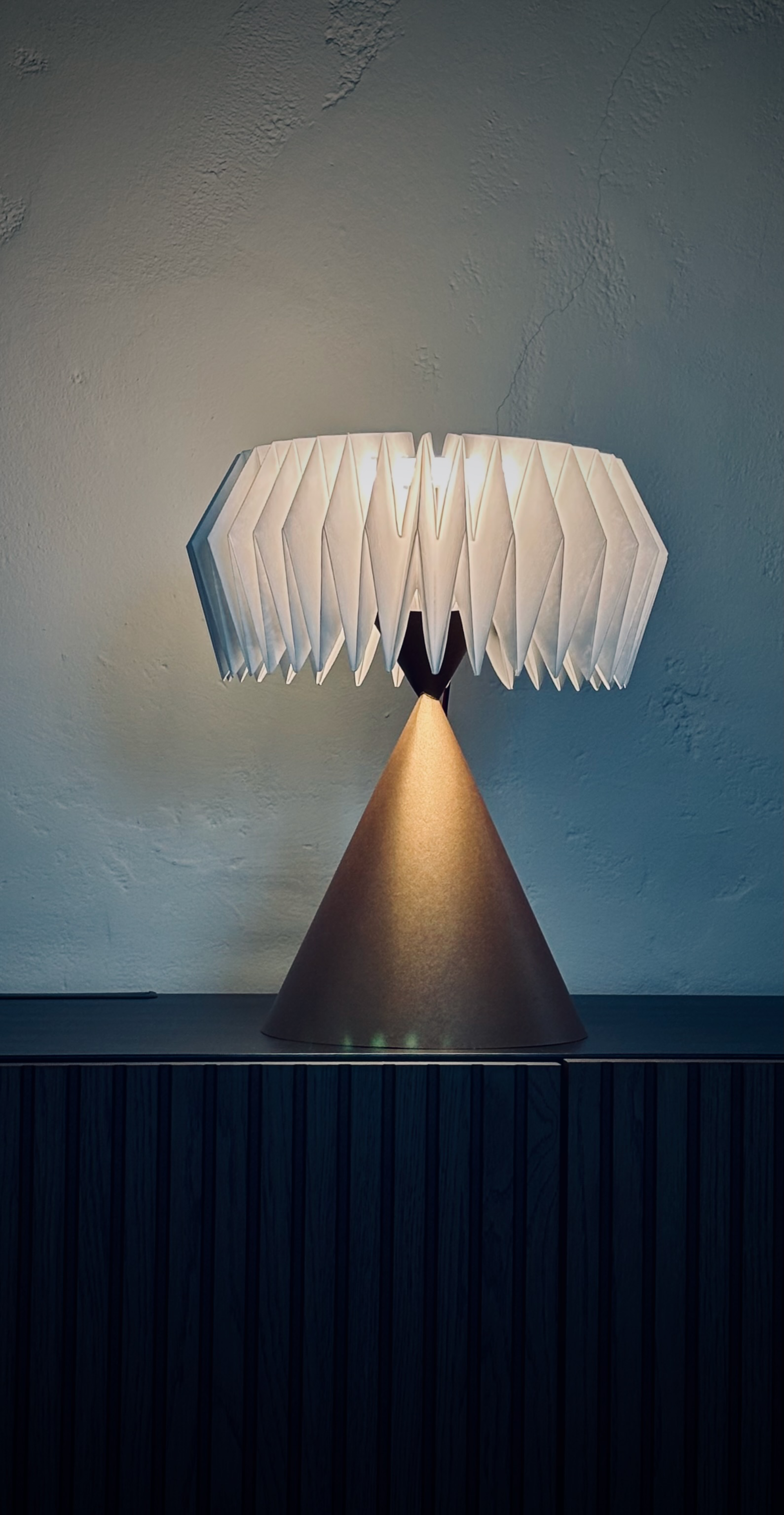 Fung+Bedford Enso light-03.webp