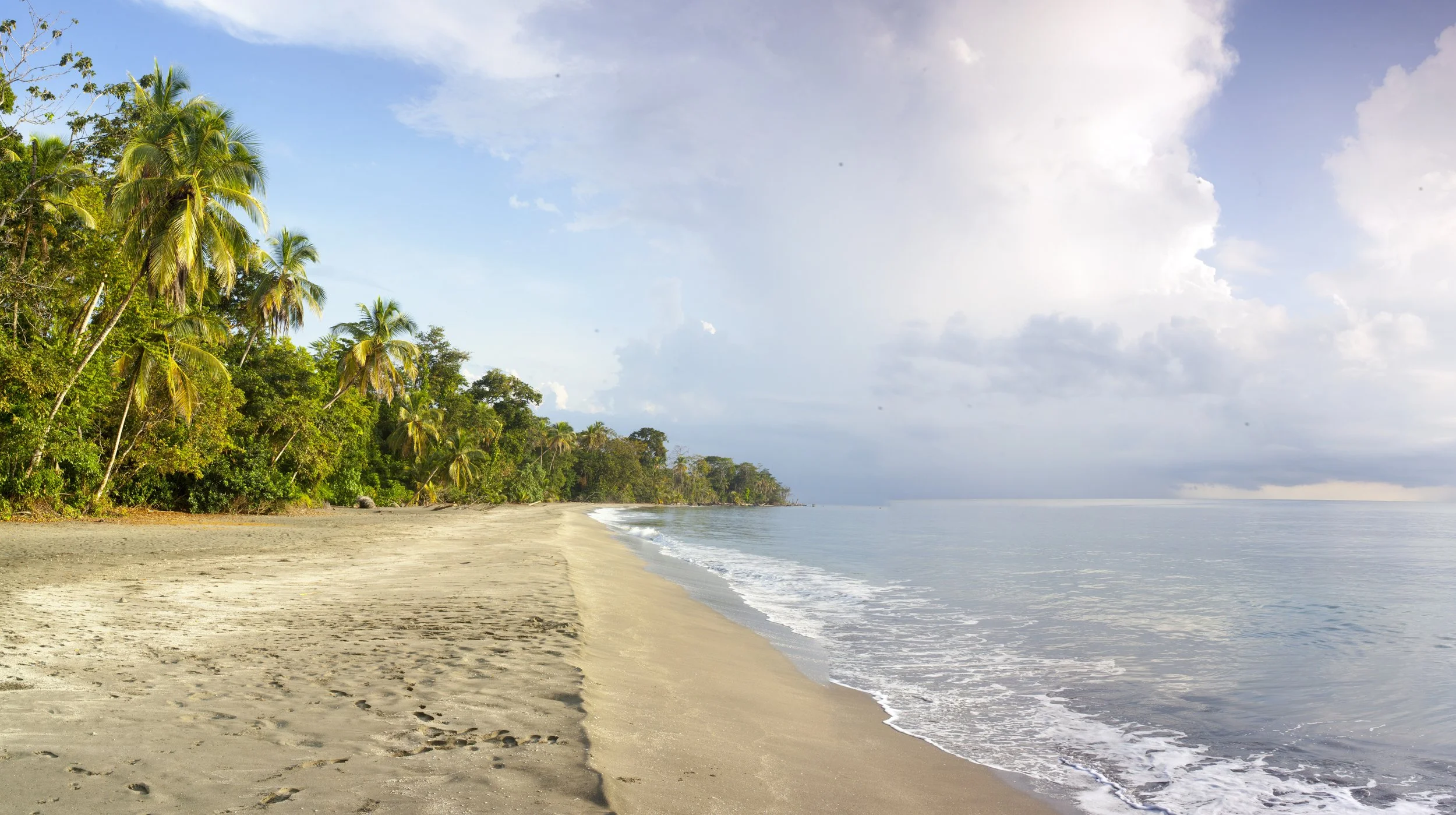 Playa Puerto Vargas, Cahuita, Limón, Costa Rica