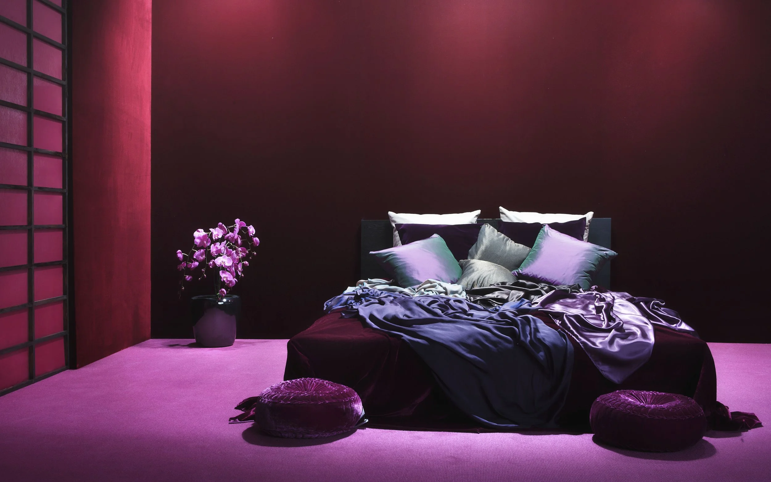 Red VIP-04-09-010.jpg