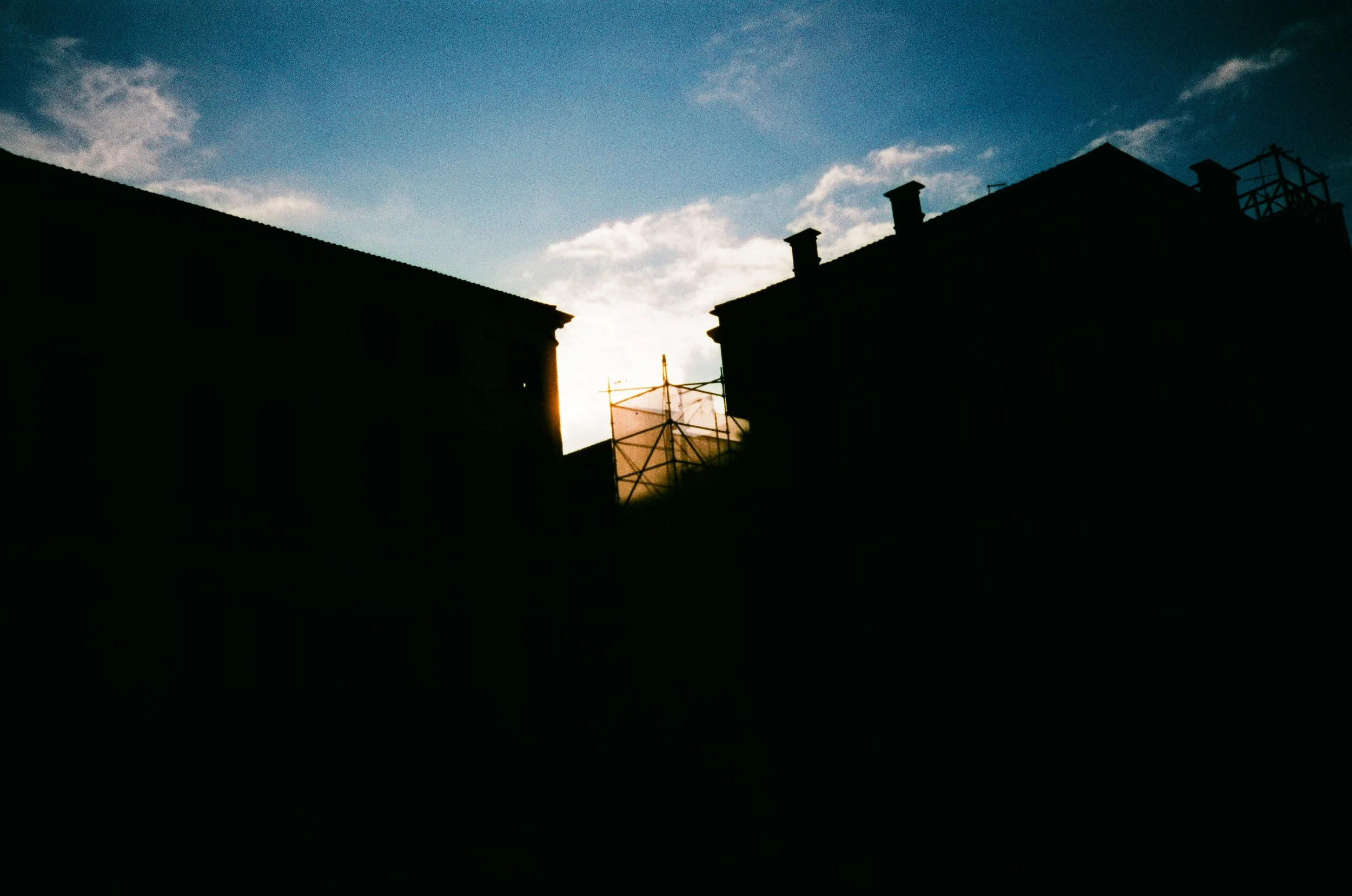 000003930039.jpg