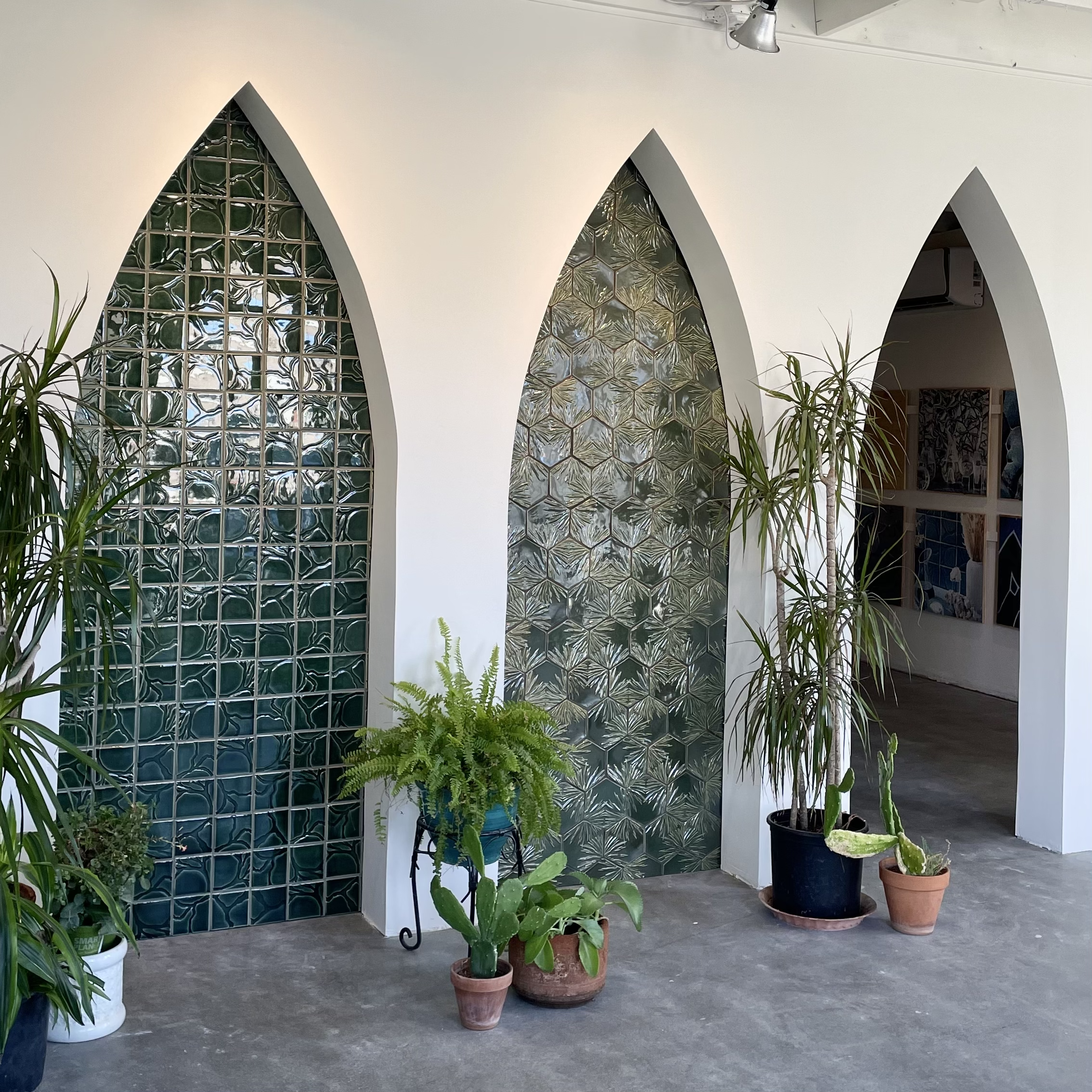 design: BRANCHING | glaze: YEMANJA + design: YUCCA | glaze: AMAZON