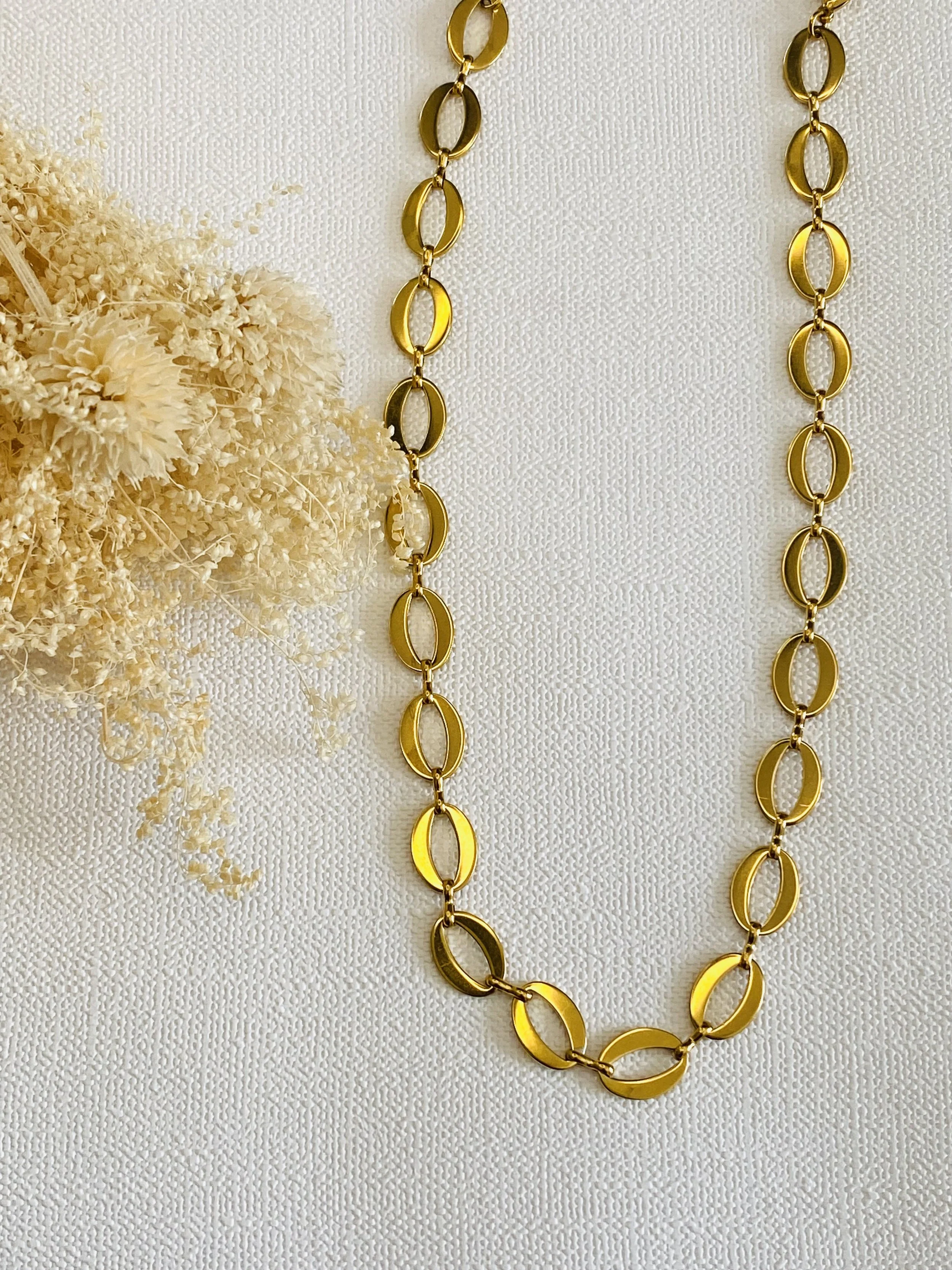 Collier Mara