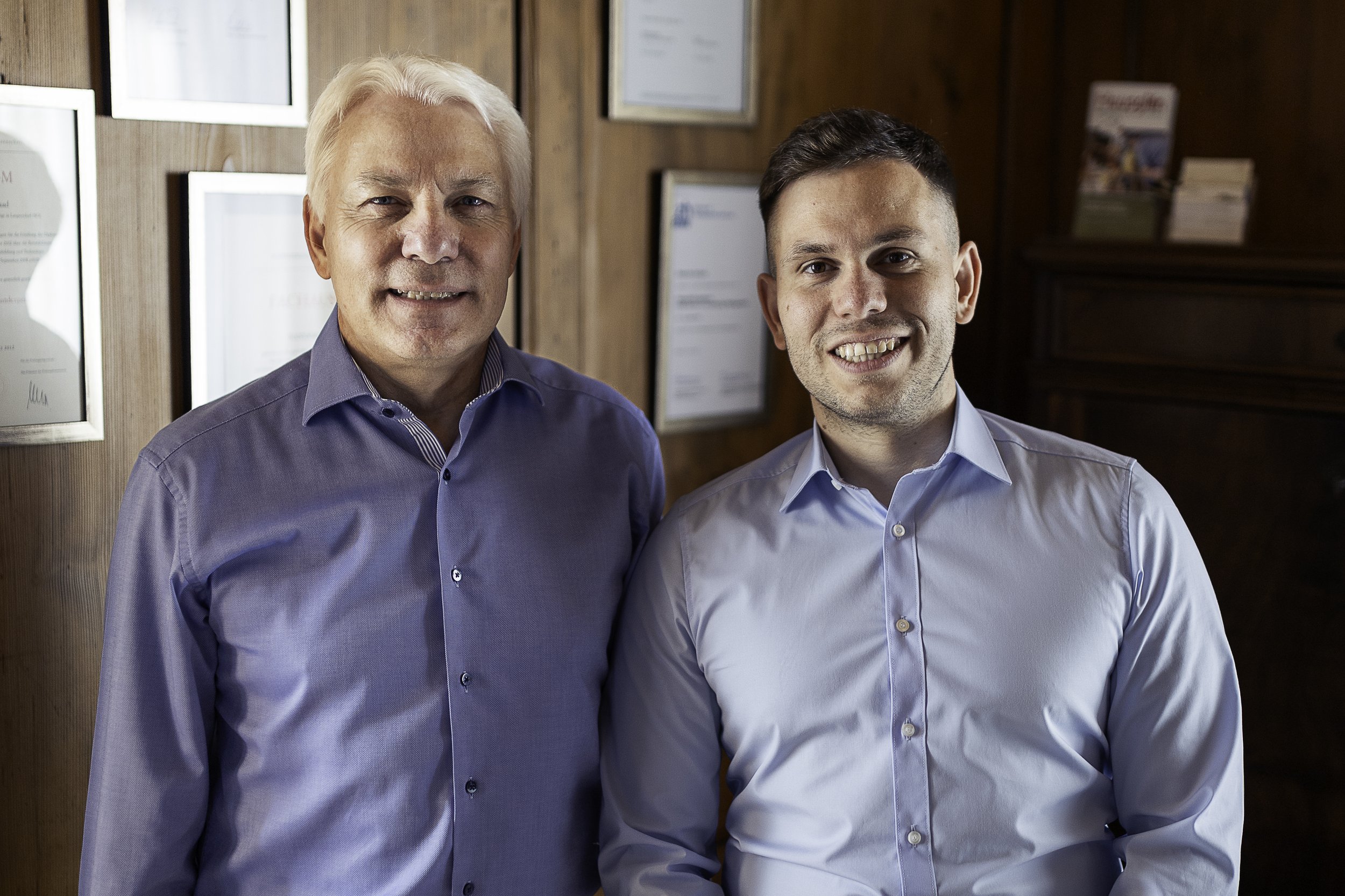 Team der Schaad Treuhand GmbH in Fulenbach bei persönlicher Beratung