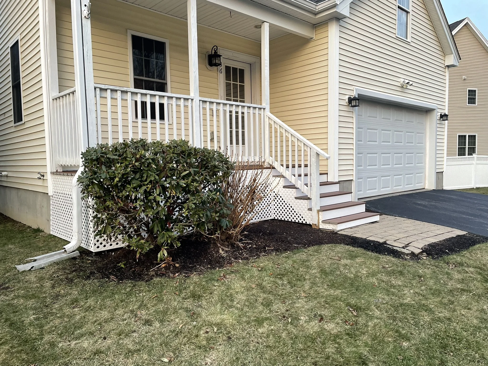 Decking Replacement & Added Trimwork: Builder-grade pressure treated decking and stairs were replaced with Trex Transcend Lineage decking and PVC risers, using concealed screws throughout. PVC fascia and privacy lattice were added to provide a fully 