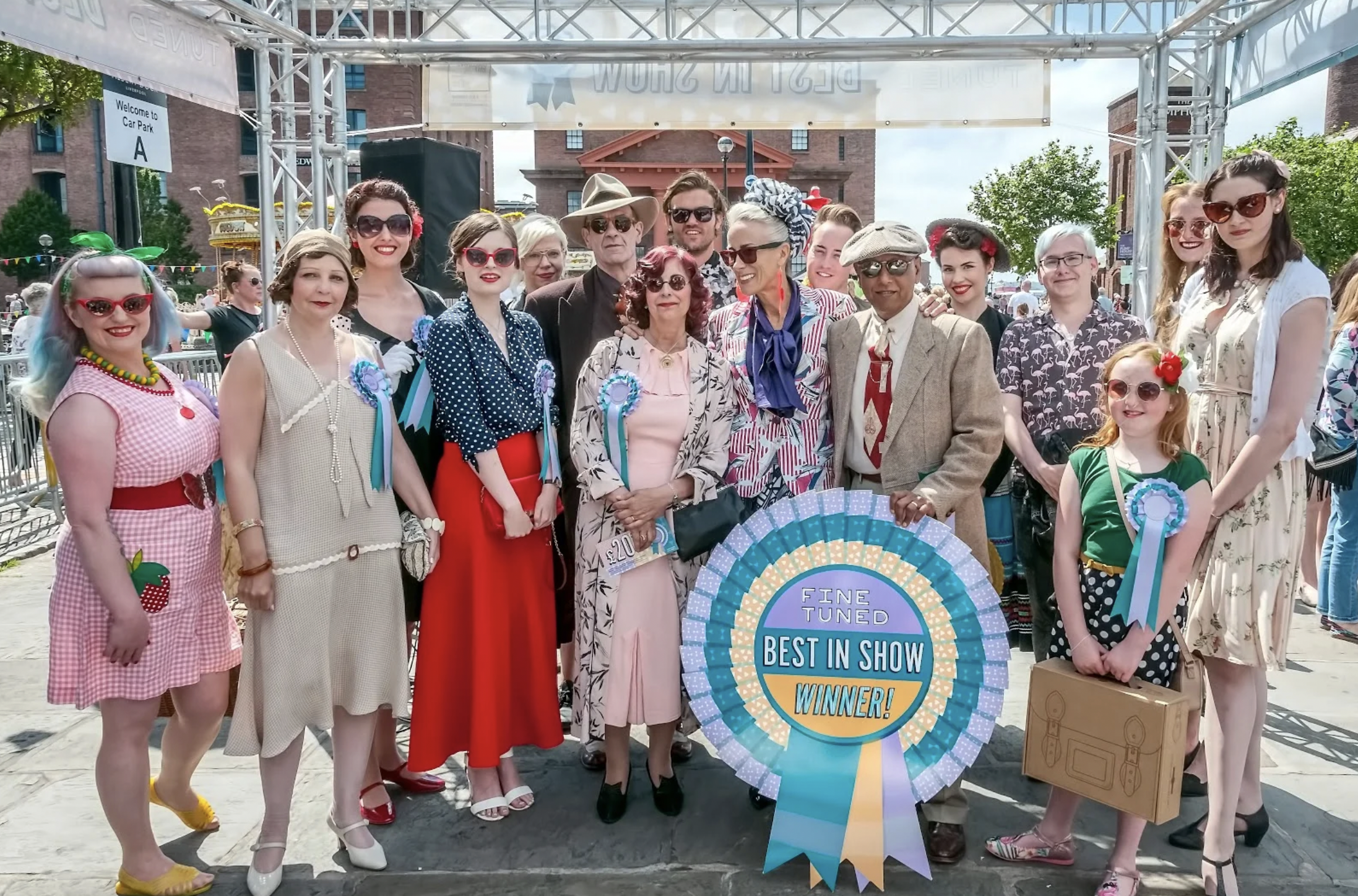 Fine Tuned | Deco Publique