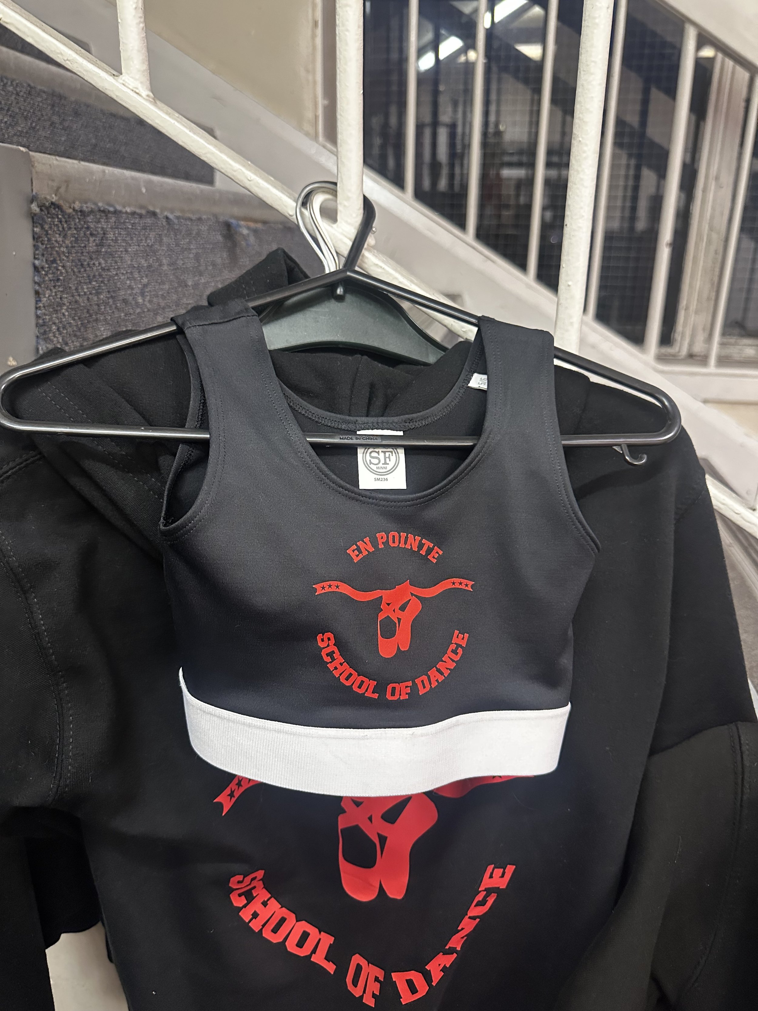 OLD STOCK- Crop Top Child 5-6 years