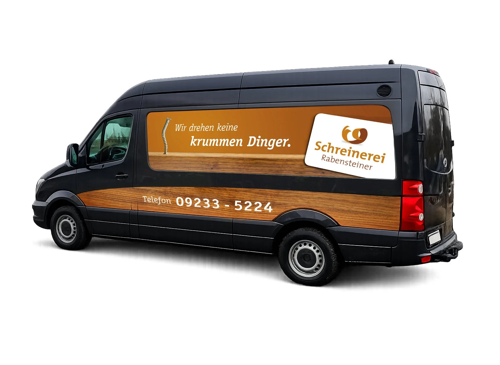 Fahrzeugdesign für Transporter mit Firmenbeschriftung