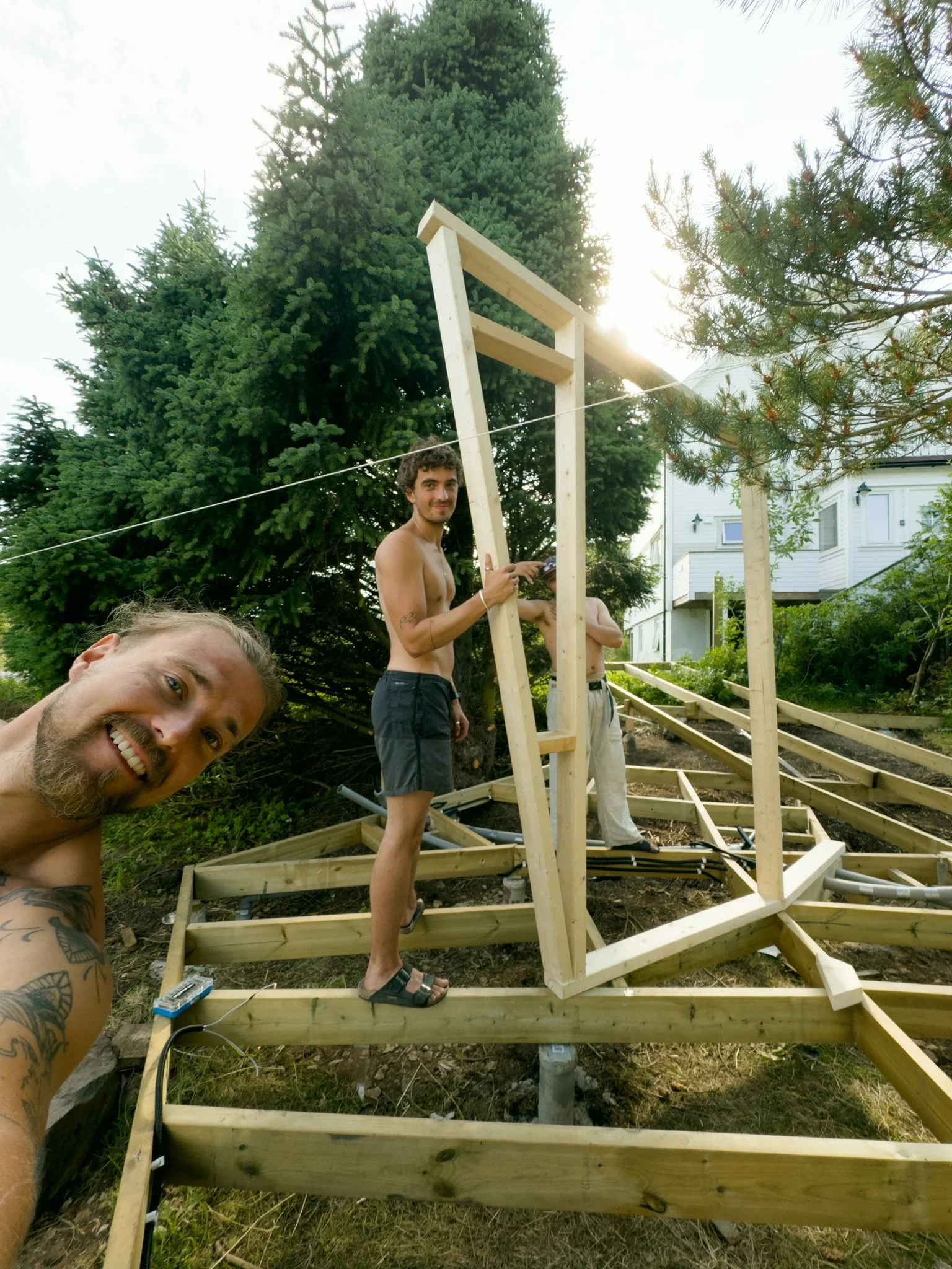 2025 - LOWFO House Lofoten - Construction - 19.jpg