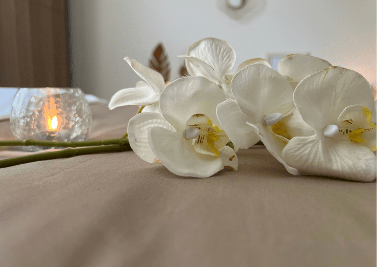 Cabinet WBM Institut Salon-de-Provence — table de massage et soins