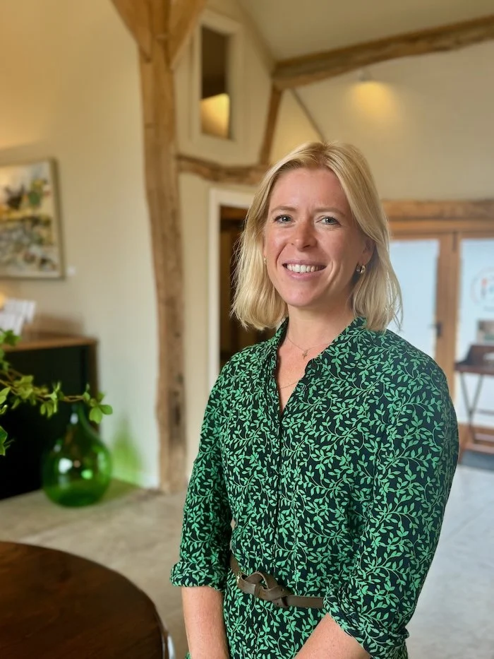 Dr Lucy Oxley - Clinic51