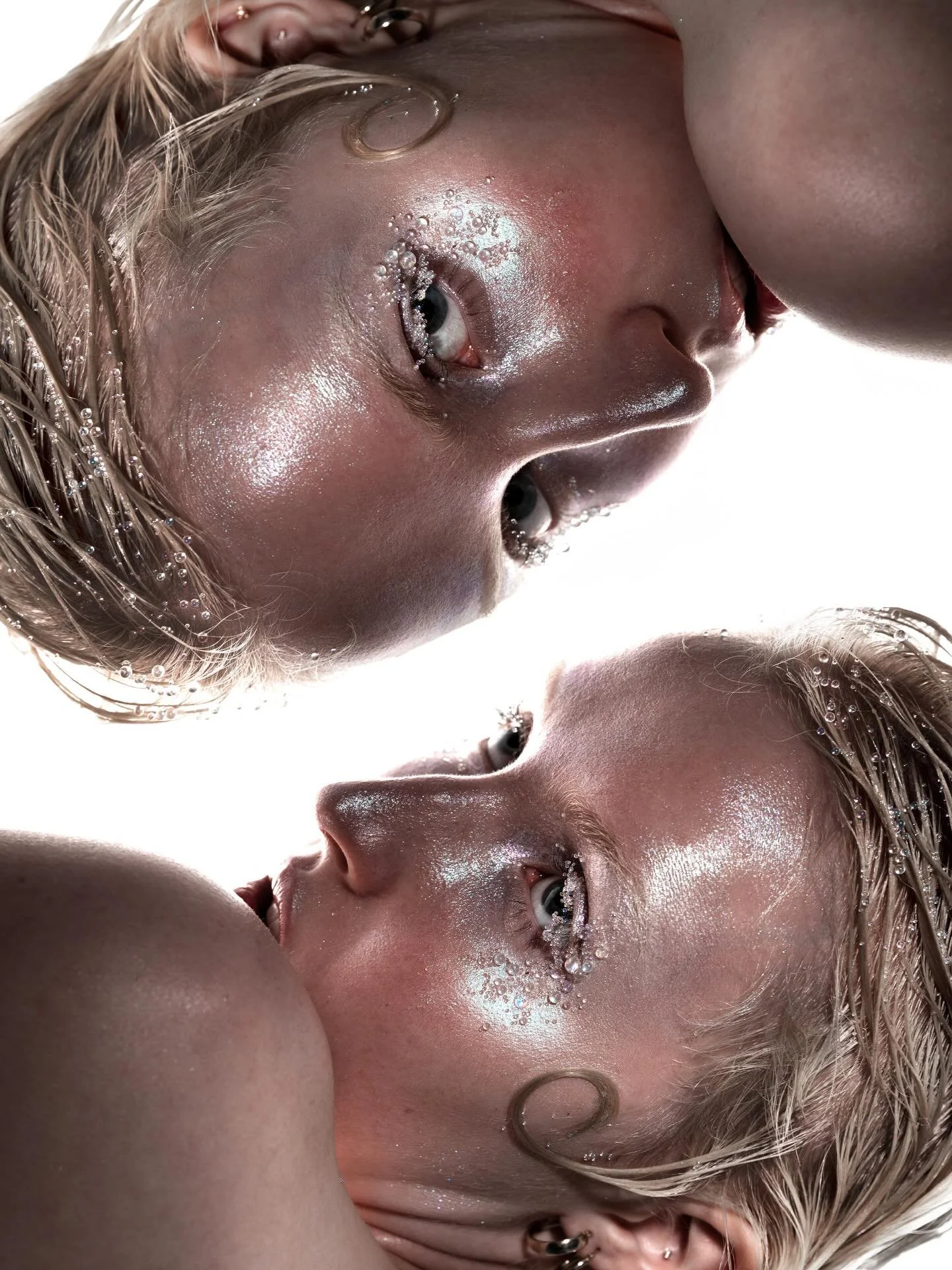 Becoming Again 

Photographer/Creative Director: @berendvandenbrand 
MUA: @lillysimpsonmua 
Model: @lizziejunner 
Studio: @thephotostudioaustralia 

#modefotografie #creatievefotografie #kunstfoto #conceptualphoto