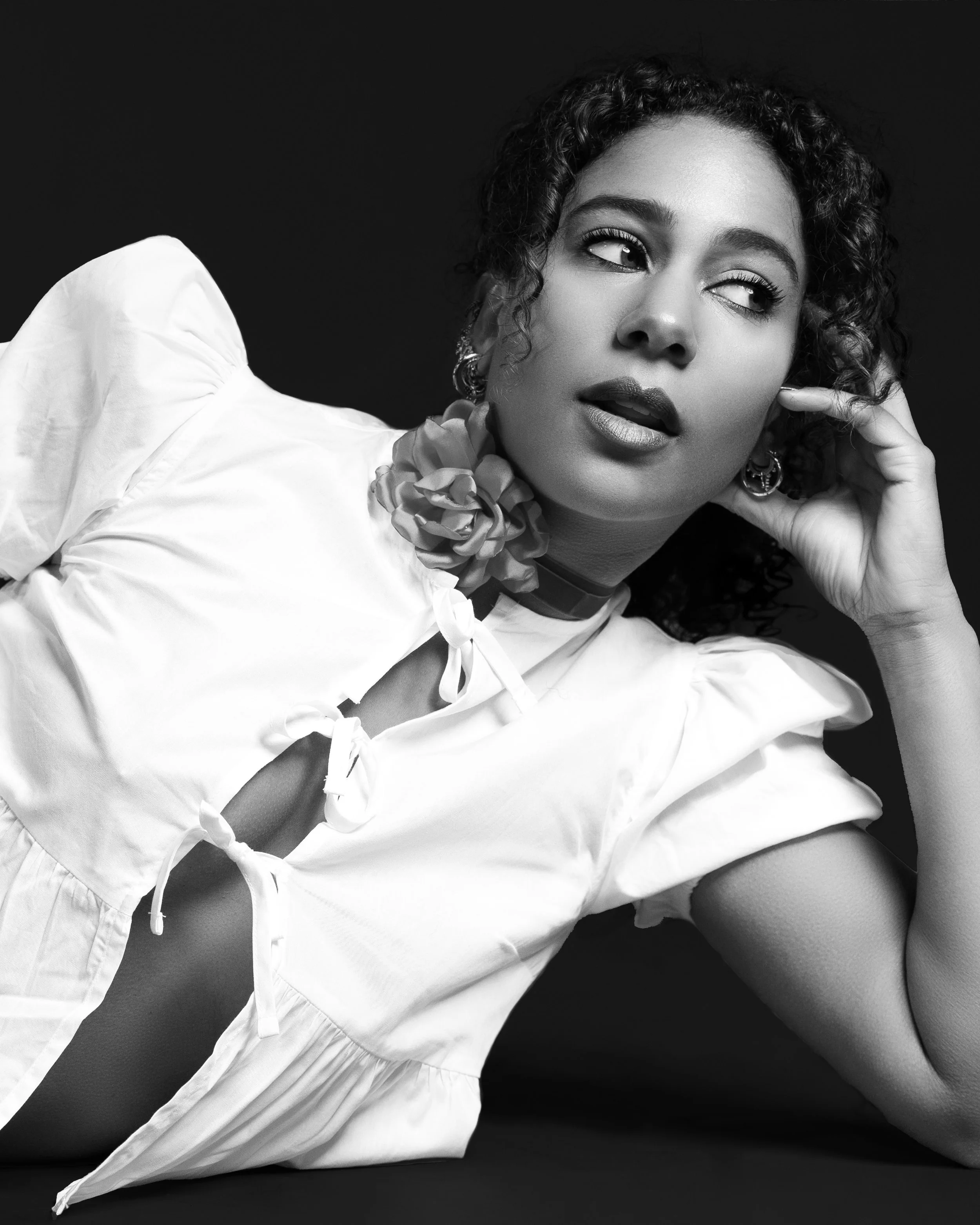 _04A8269 B&W 4-5.jpg