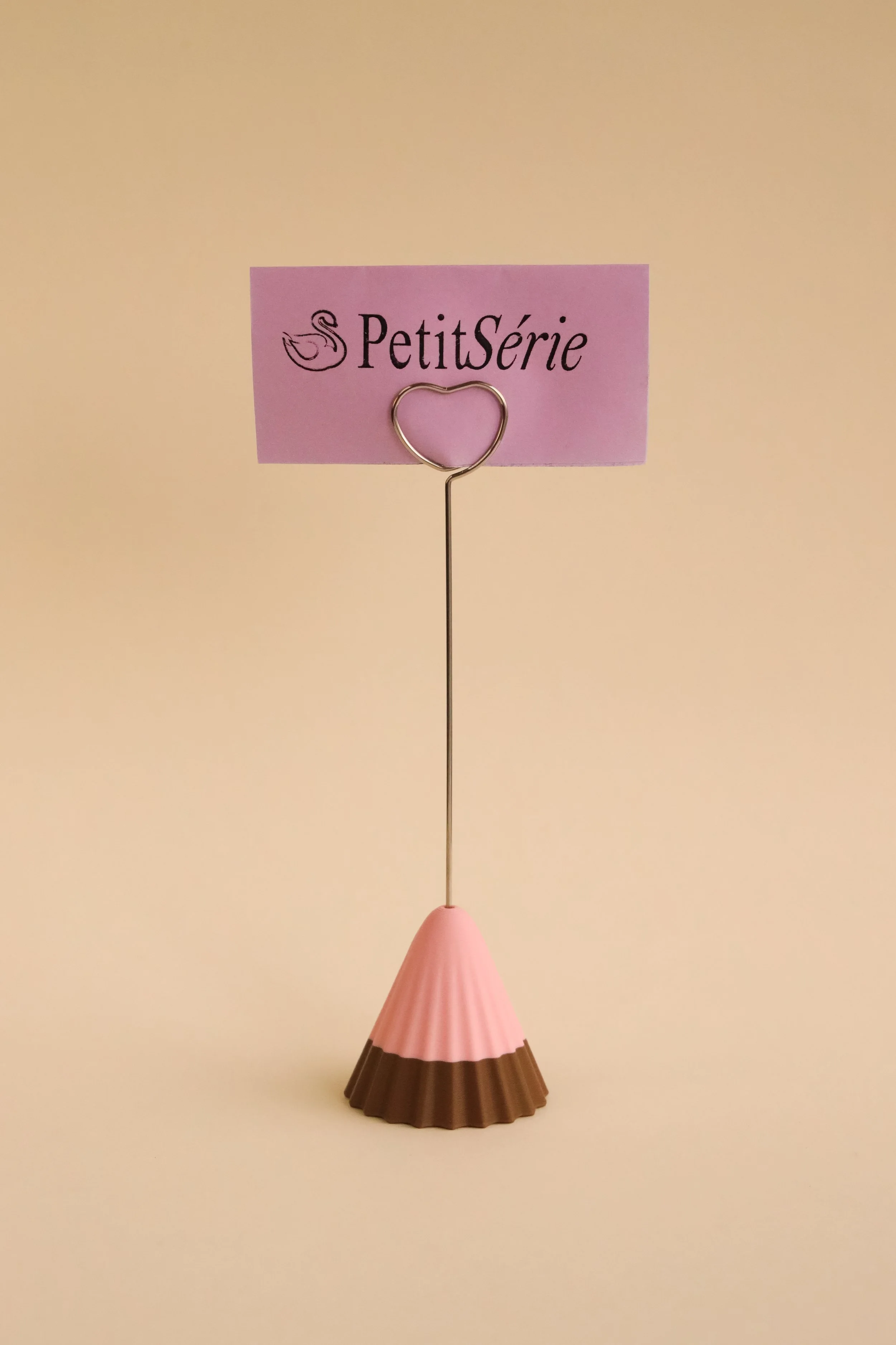 StrawberryChocoMemoHolder (2).jpg