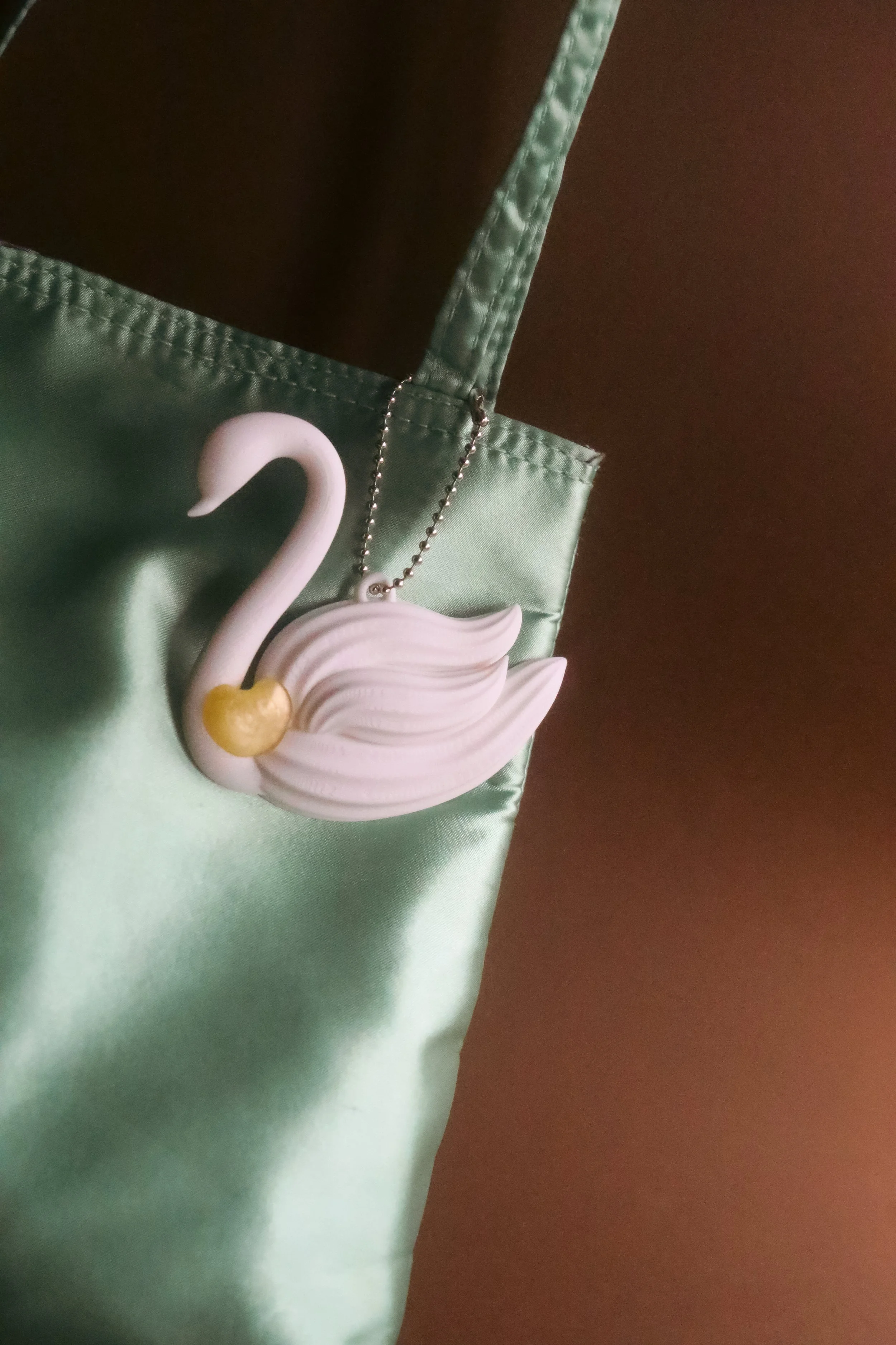 Meringue Swan Mirror Charm