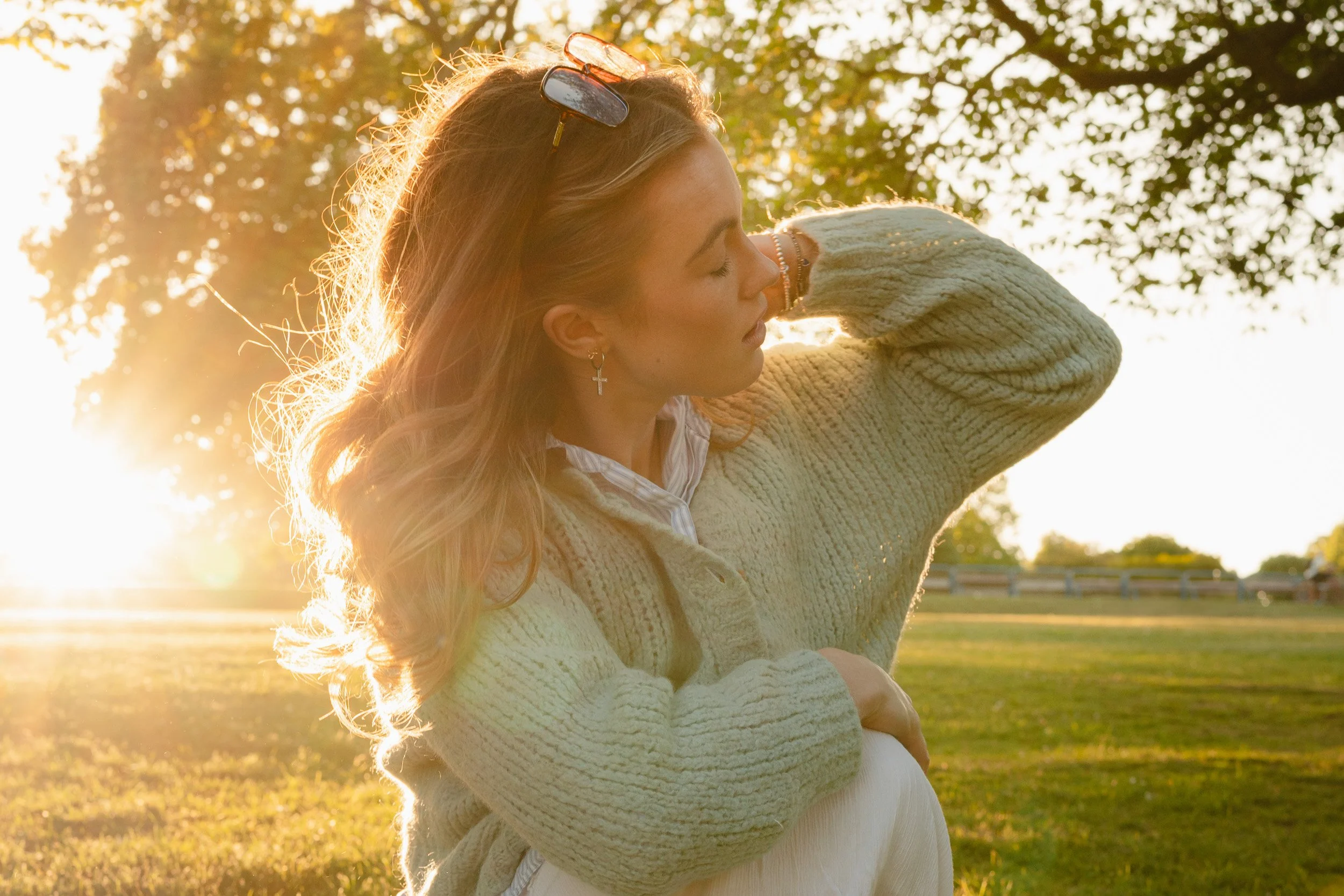 School leaver portrait at golden hour during a relaxed outdoor session  in Amersham, Buckinghamshire