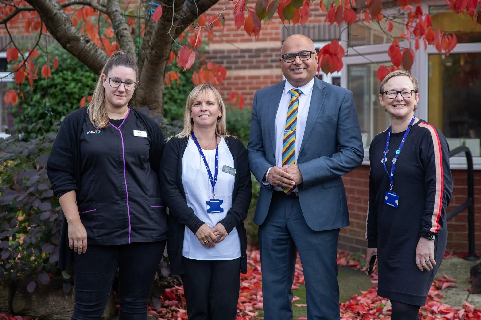 Baggy Shanker MP visits local Derby care home