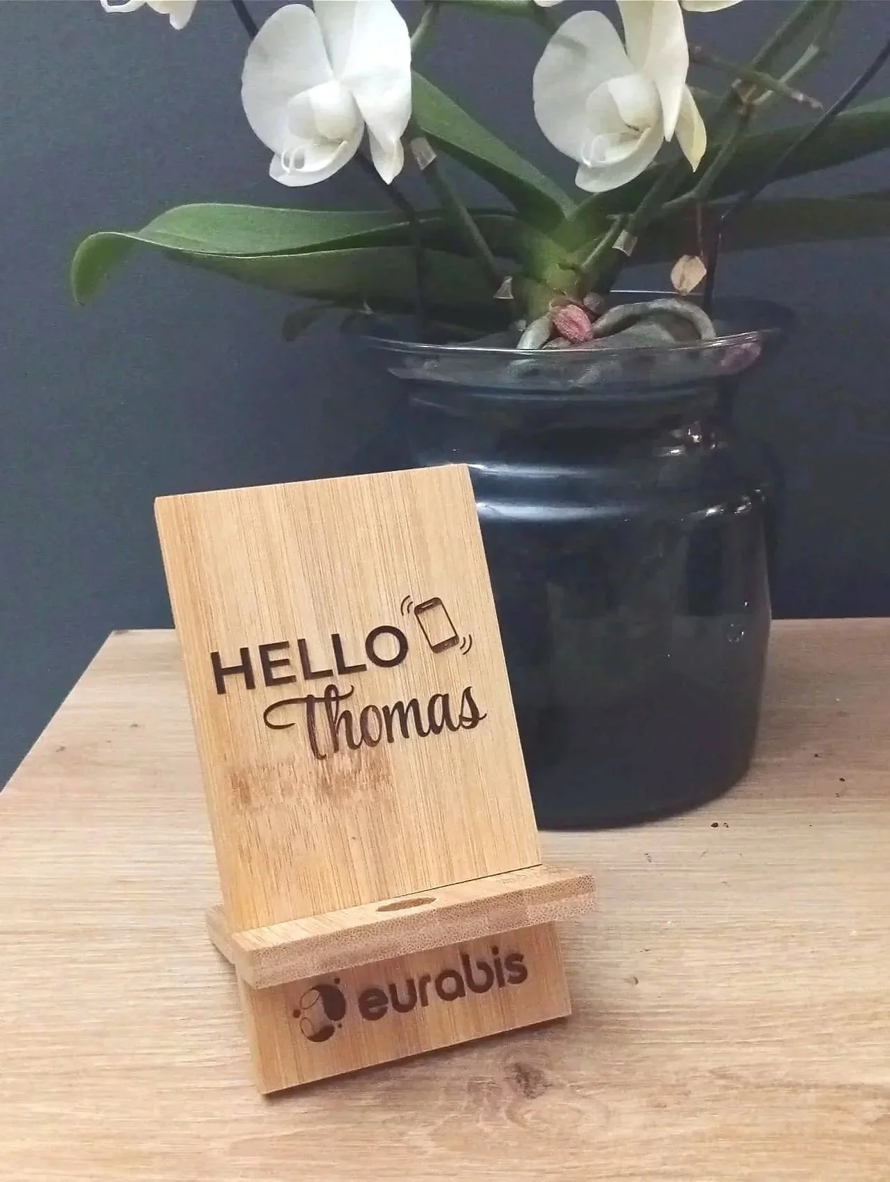 Support téléphone en bambou personnalisé