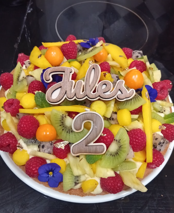 Cake Topper Personnalisé en Bois – Prénom & Âge